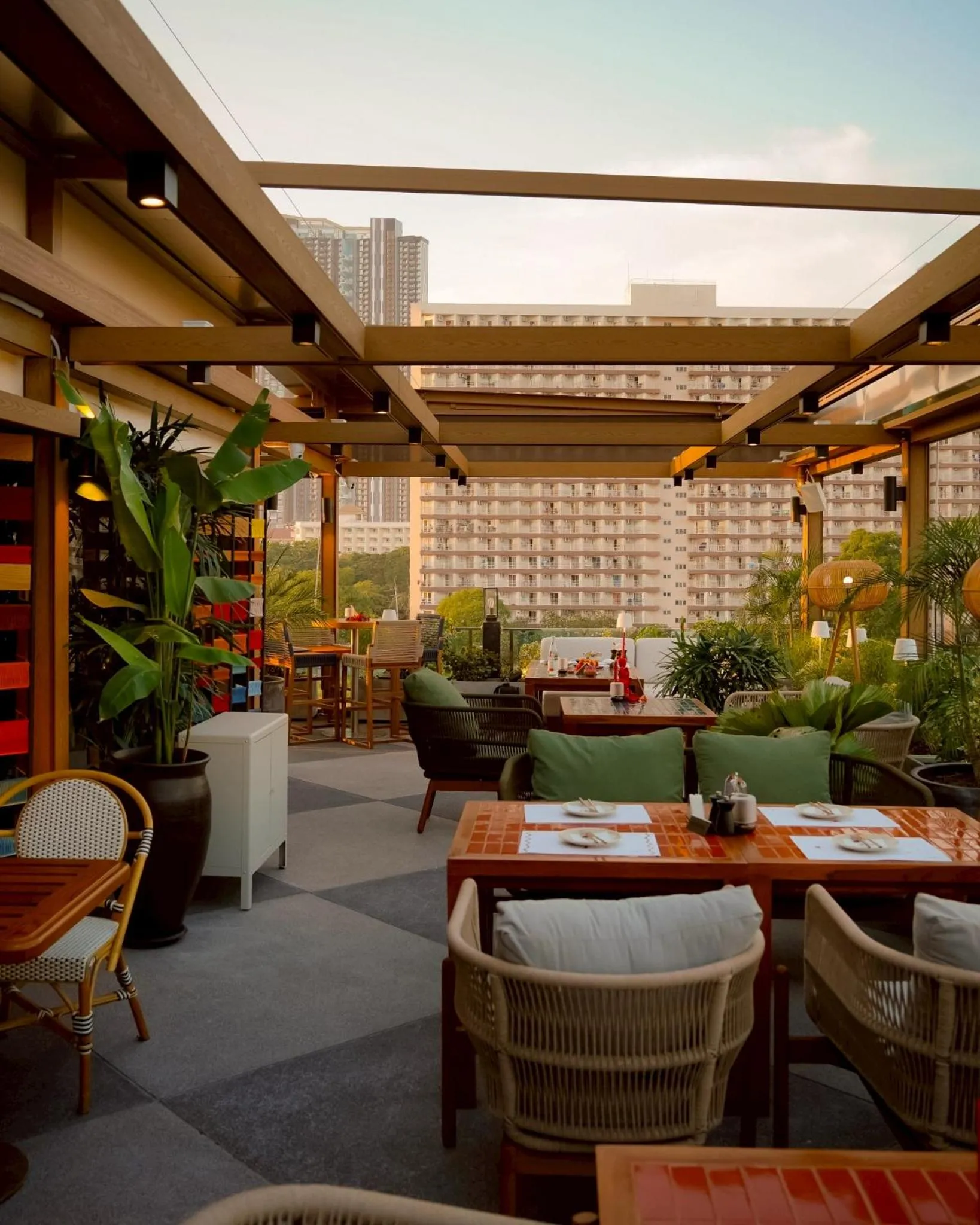 Restaurant/places to eat in Tribe Pattaya