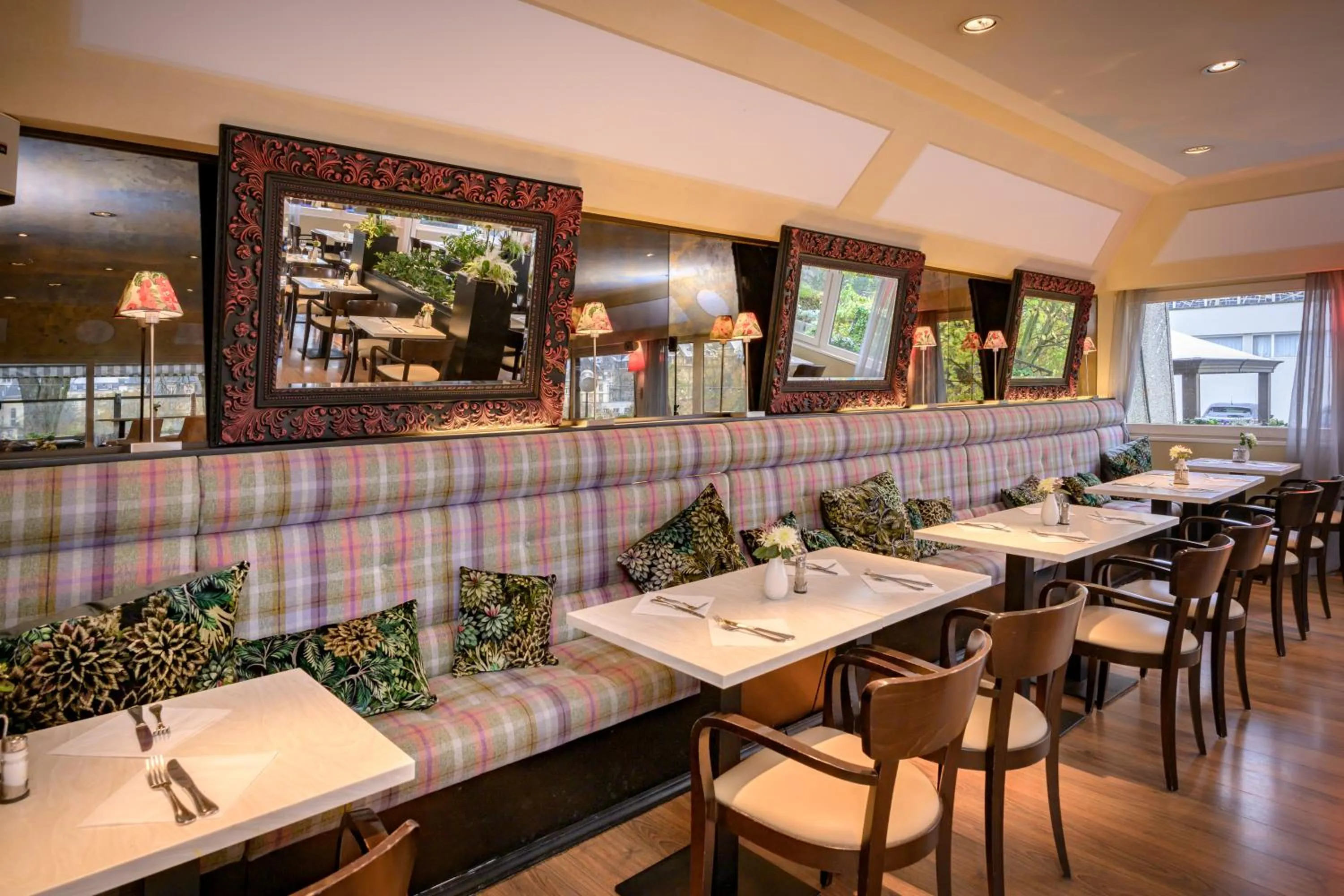 Restaurant/places to eat in Hotel Parc Belle-Vue