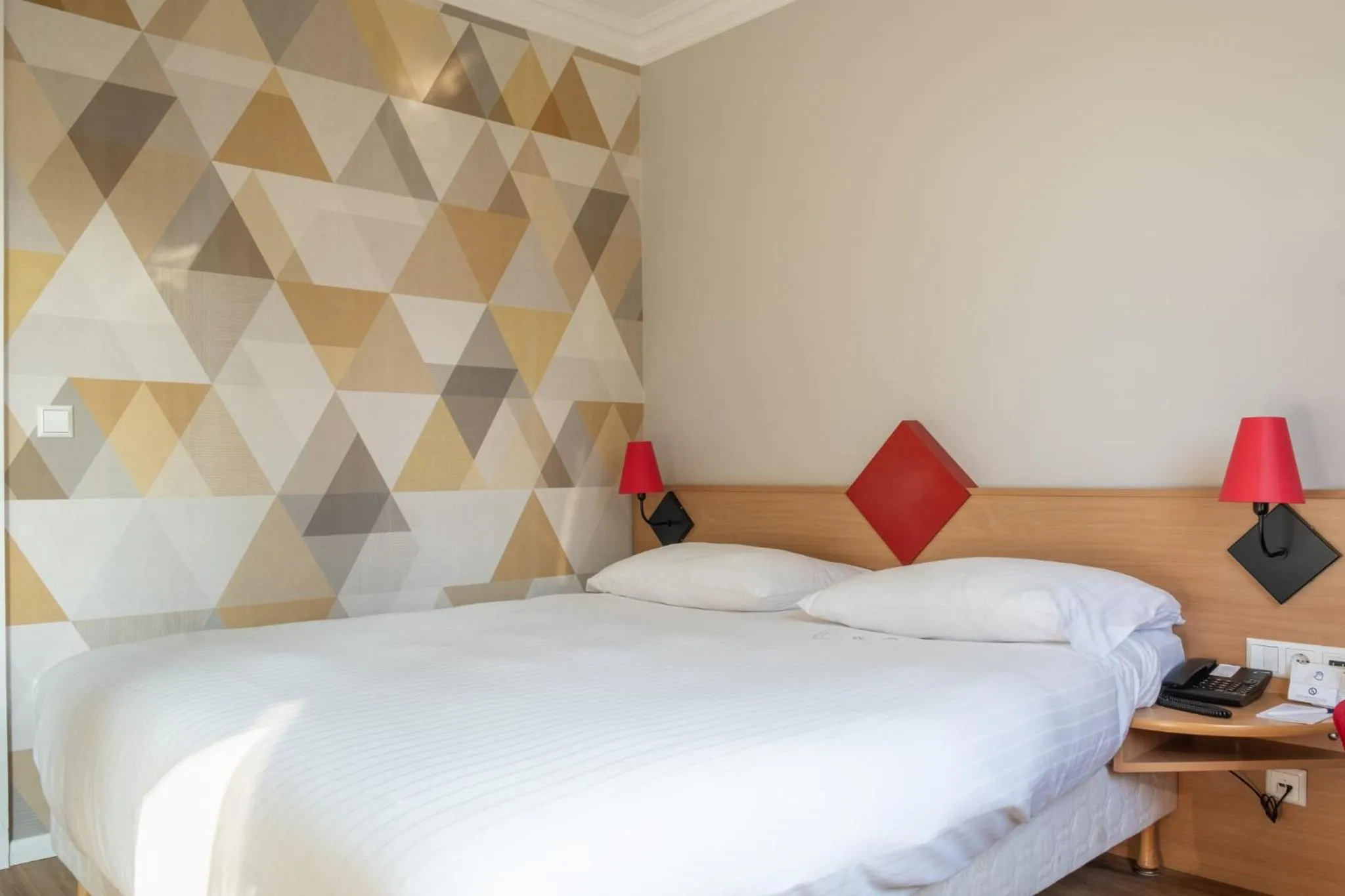 Bedroom, Bed in Hotel Parc Belle-Vue