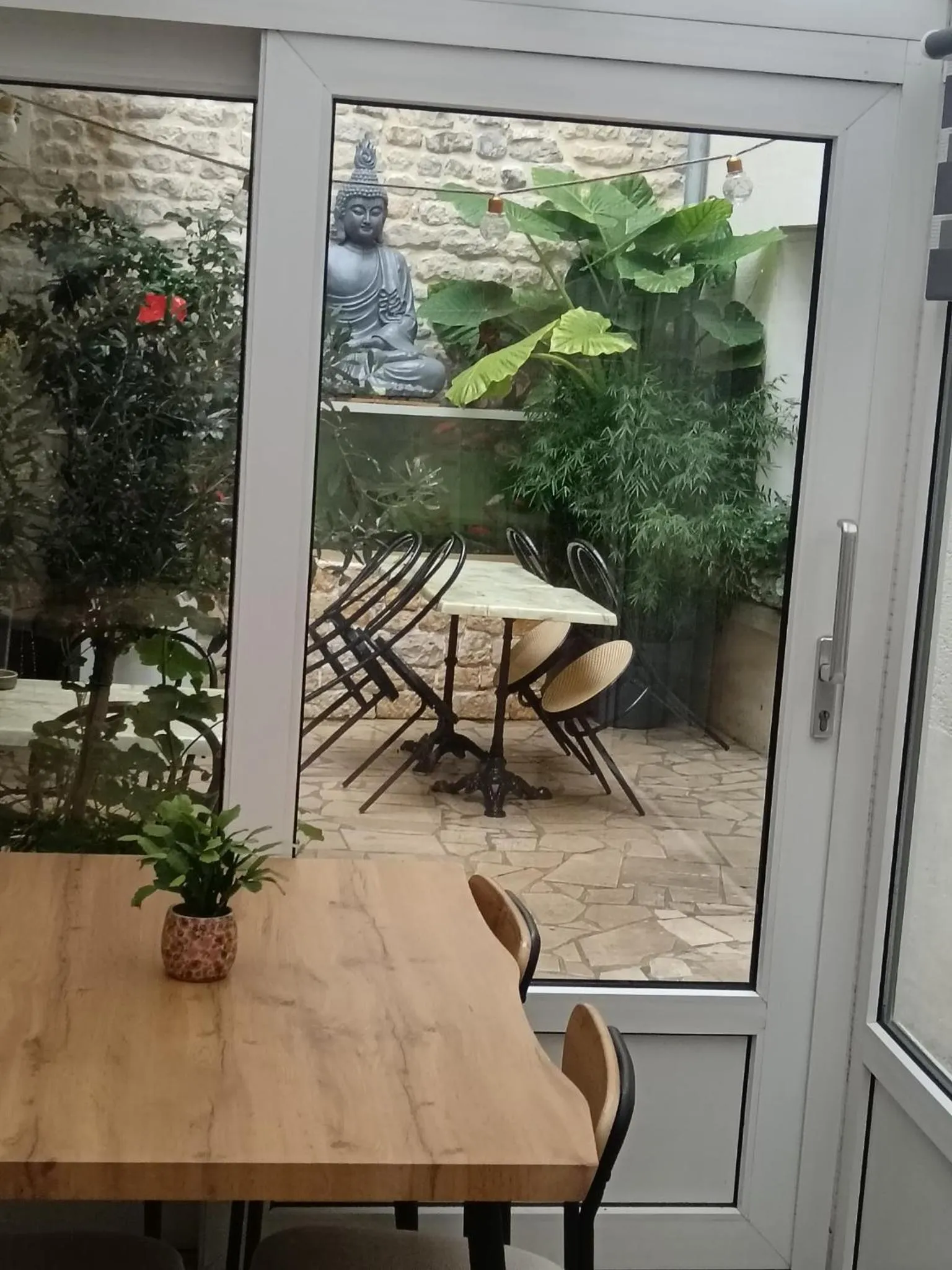 Patio in Le Declic