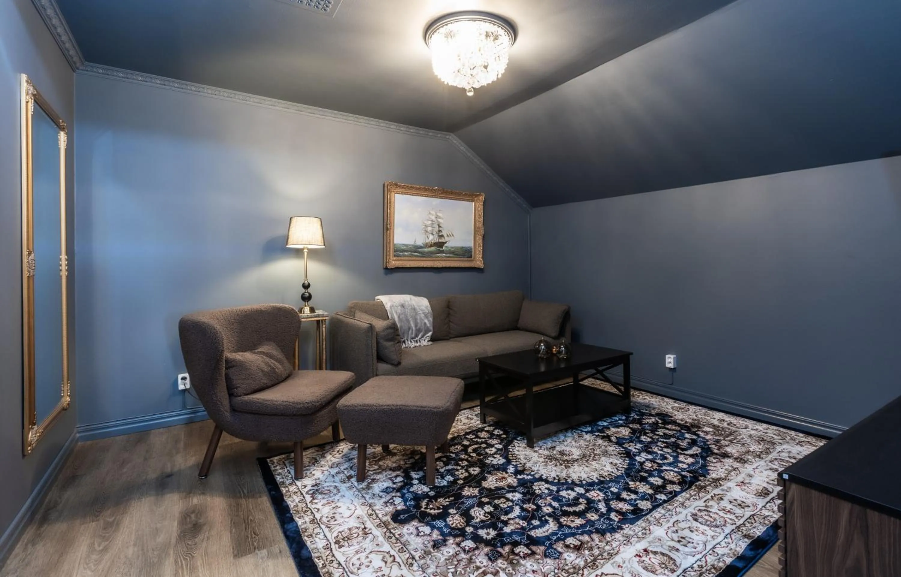 Property building in Hotell Drottninggatan 11