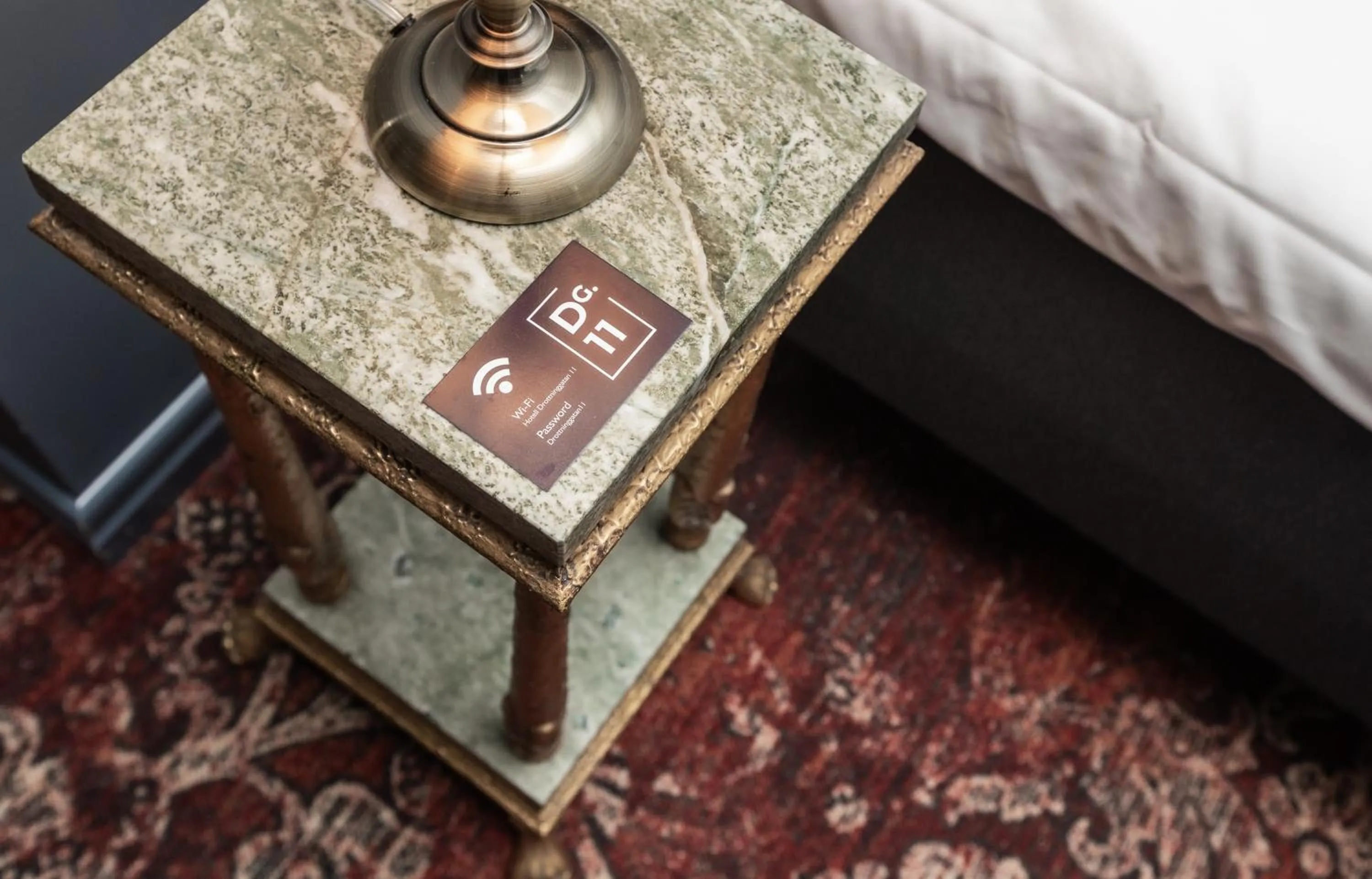 Property building, Bed in Hotell Drottninggatan 11