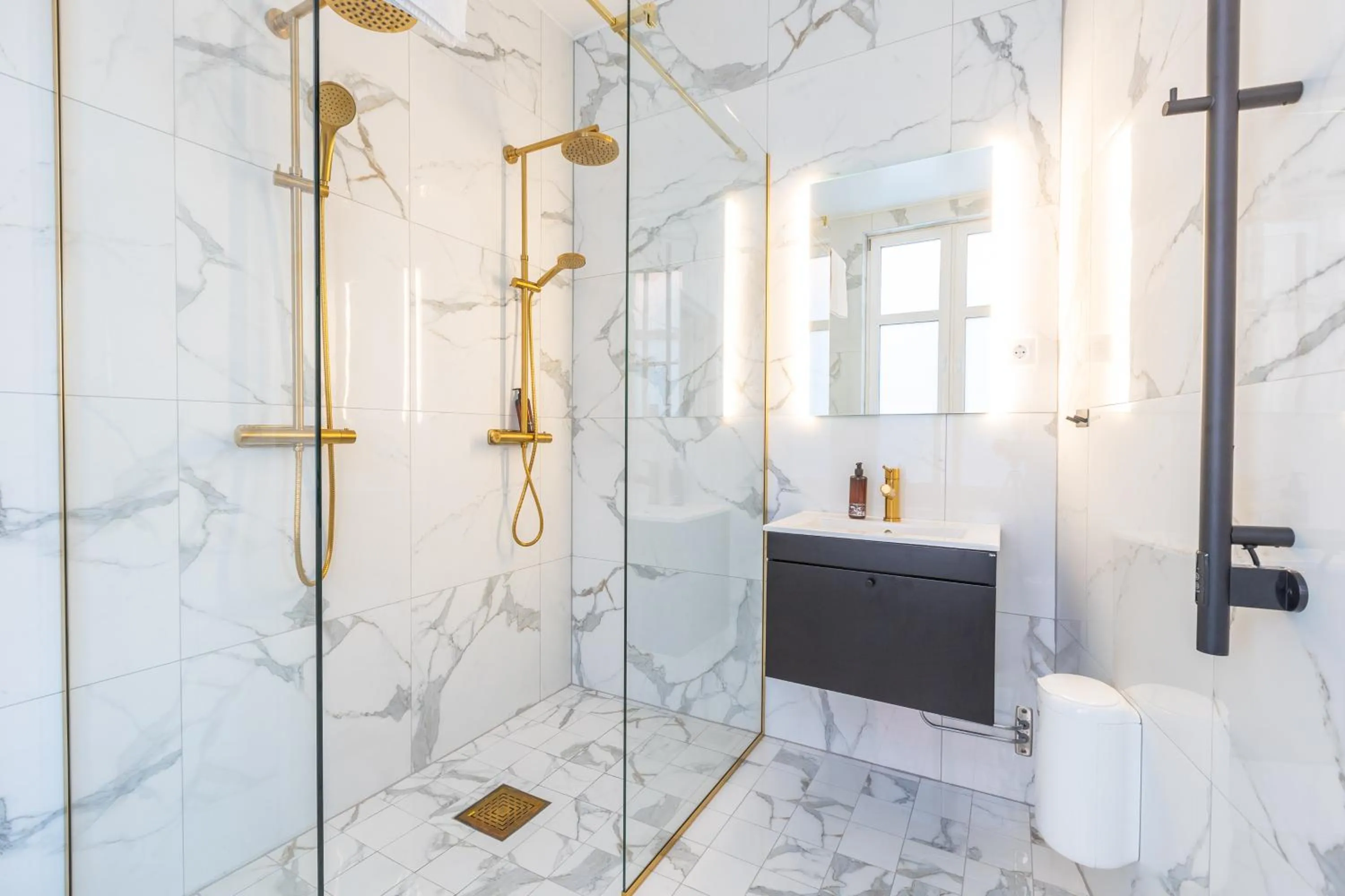 Shower in Hotell Drottninggatan 11