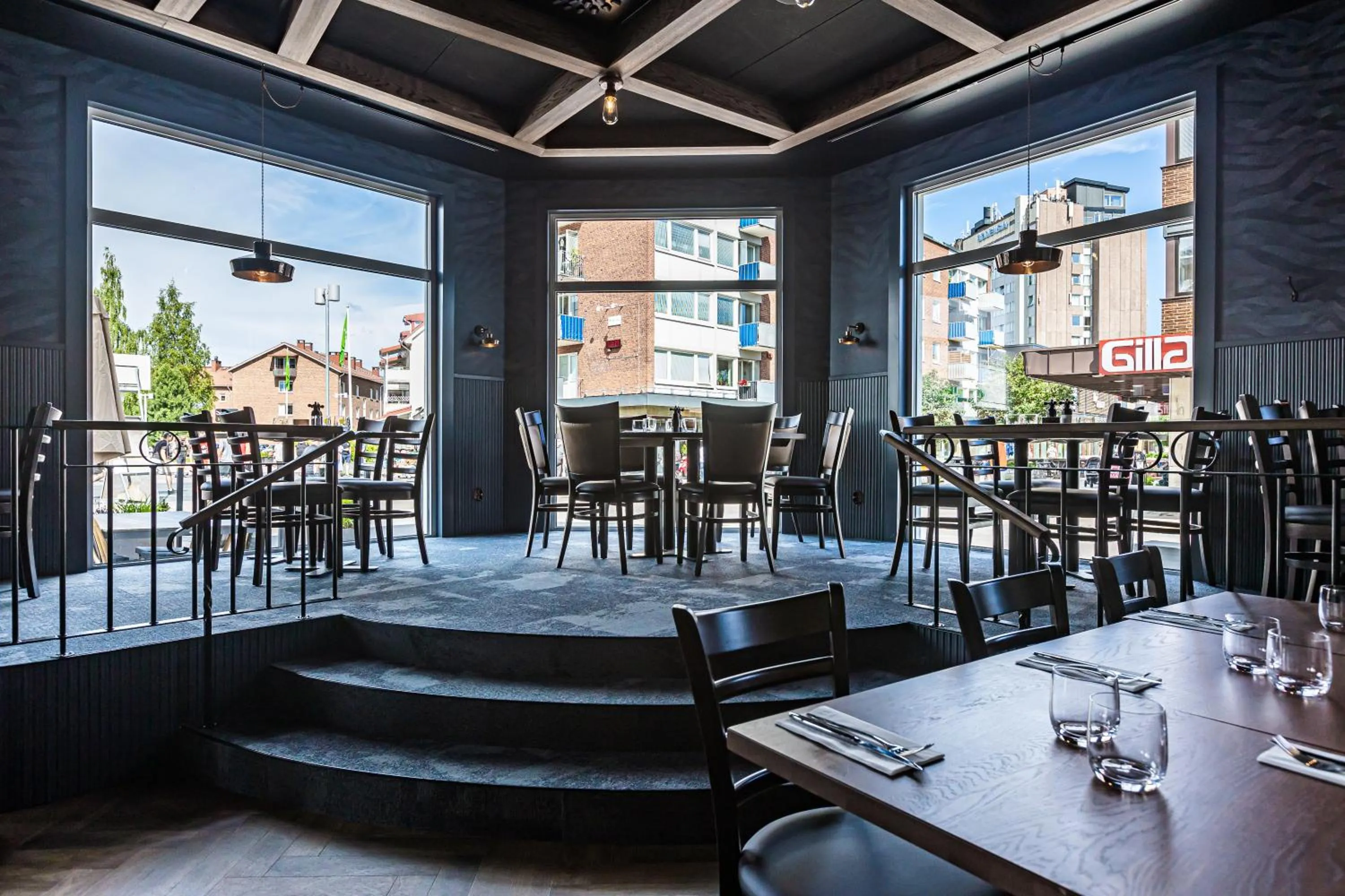 Restaurant/places to eat in Hotell Drottninggatan 11