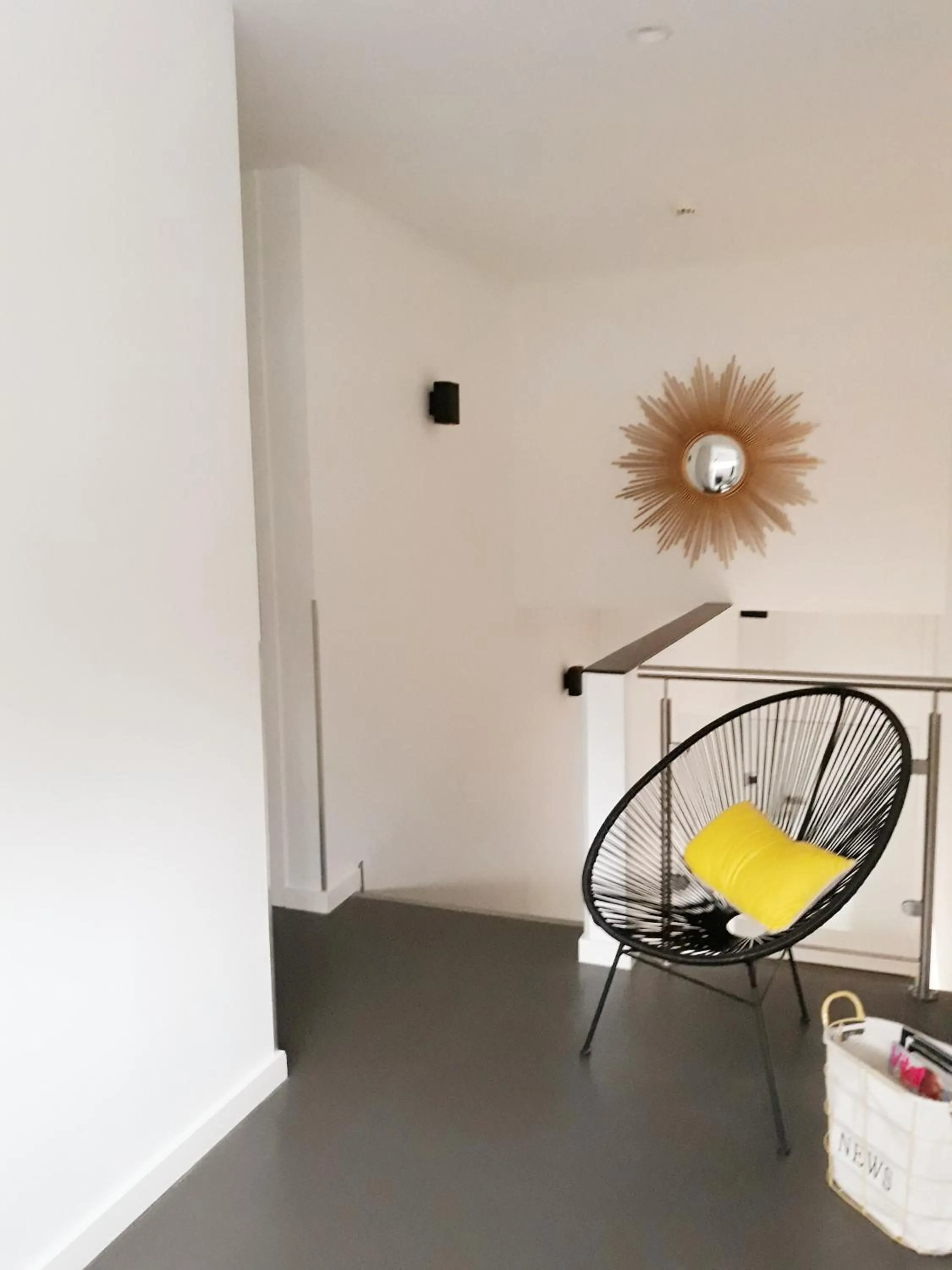 Living room in Table et chambre particulière