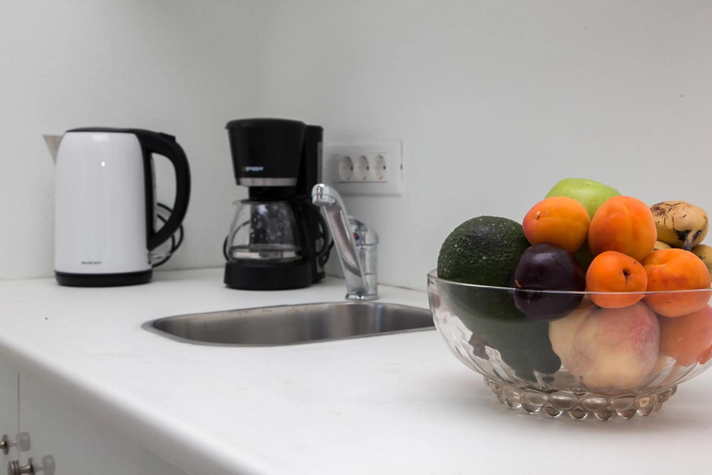 Coffee/tea facilities in Luna Rossa Santorini