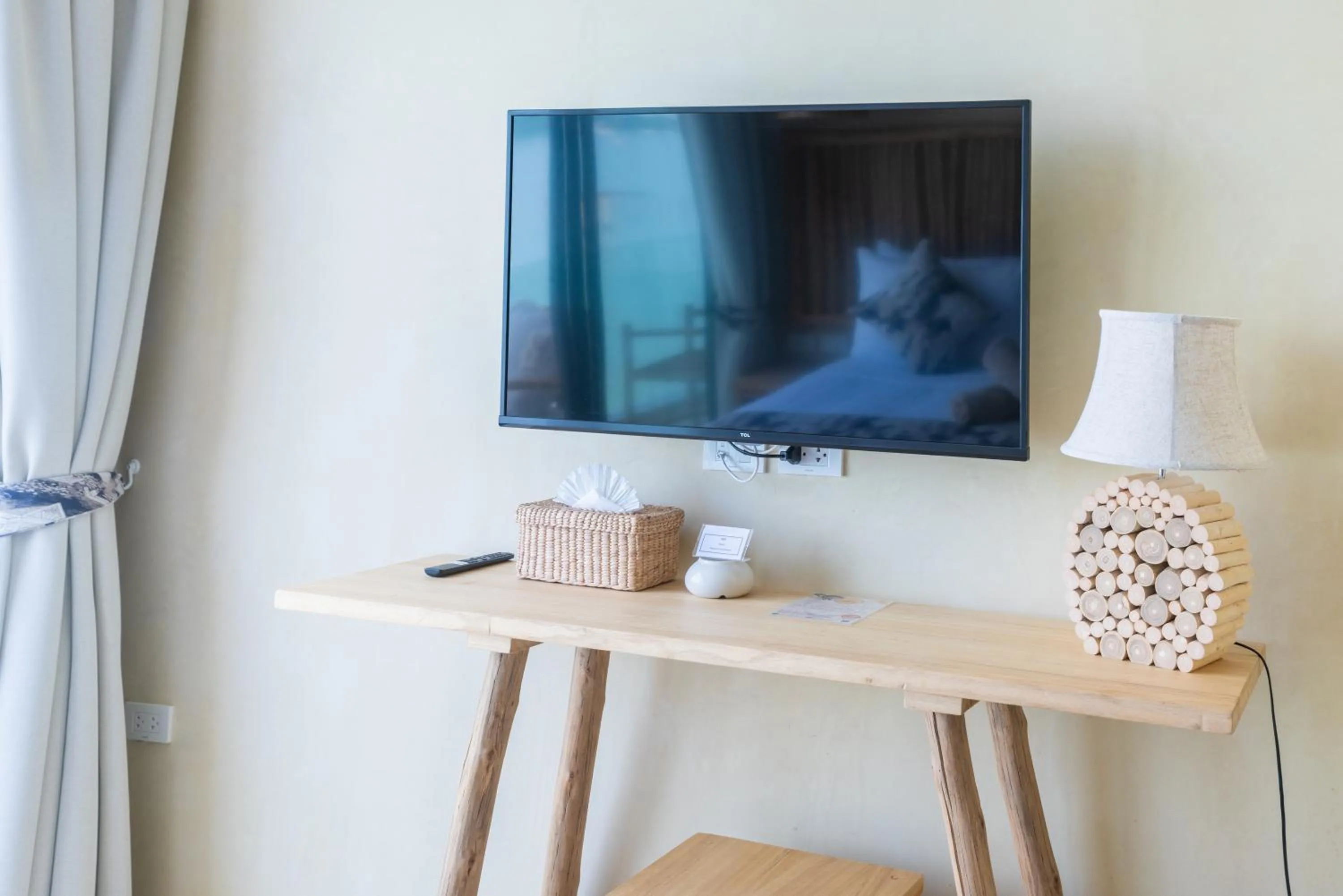 Decorative detail in Riviera Beach Hotel