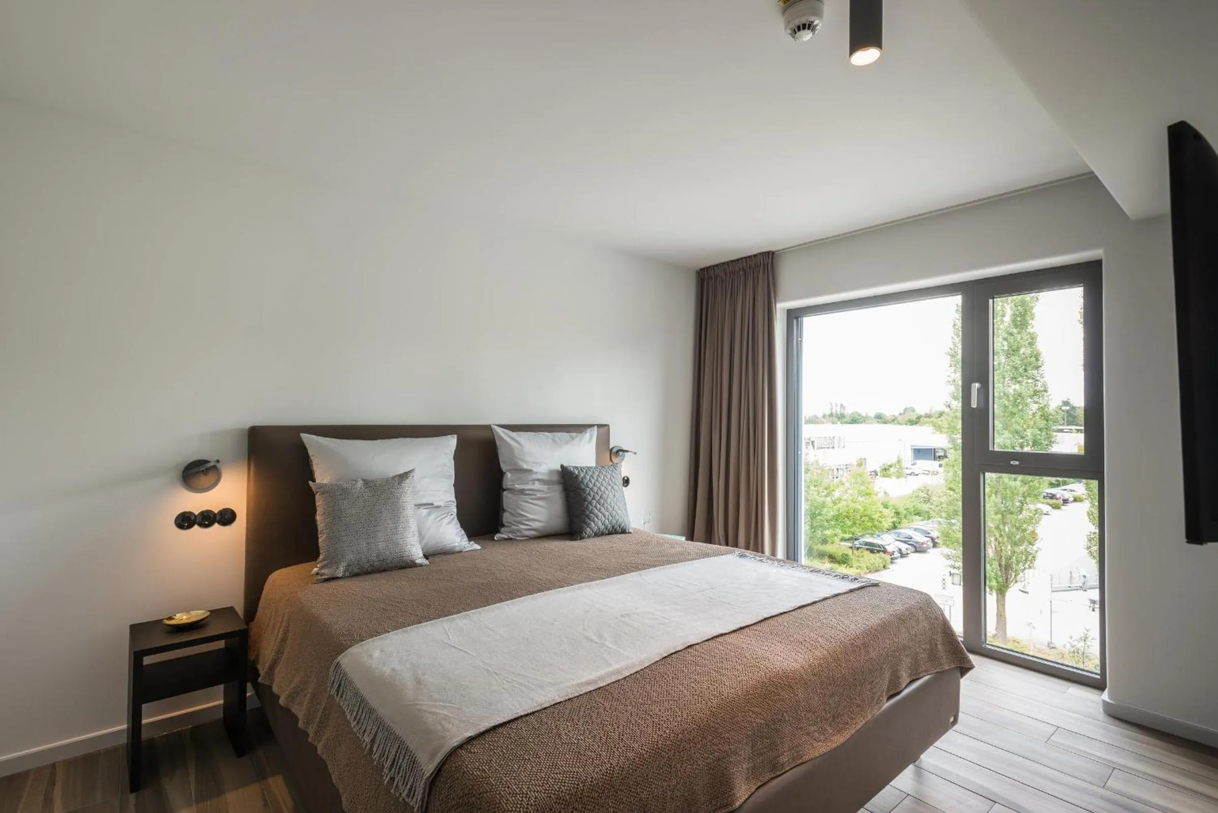 Bedroom in Golden Ball, Exclusive Serviced Apartments Munich