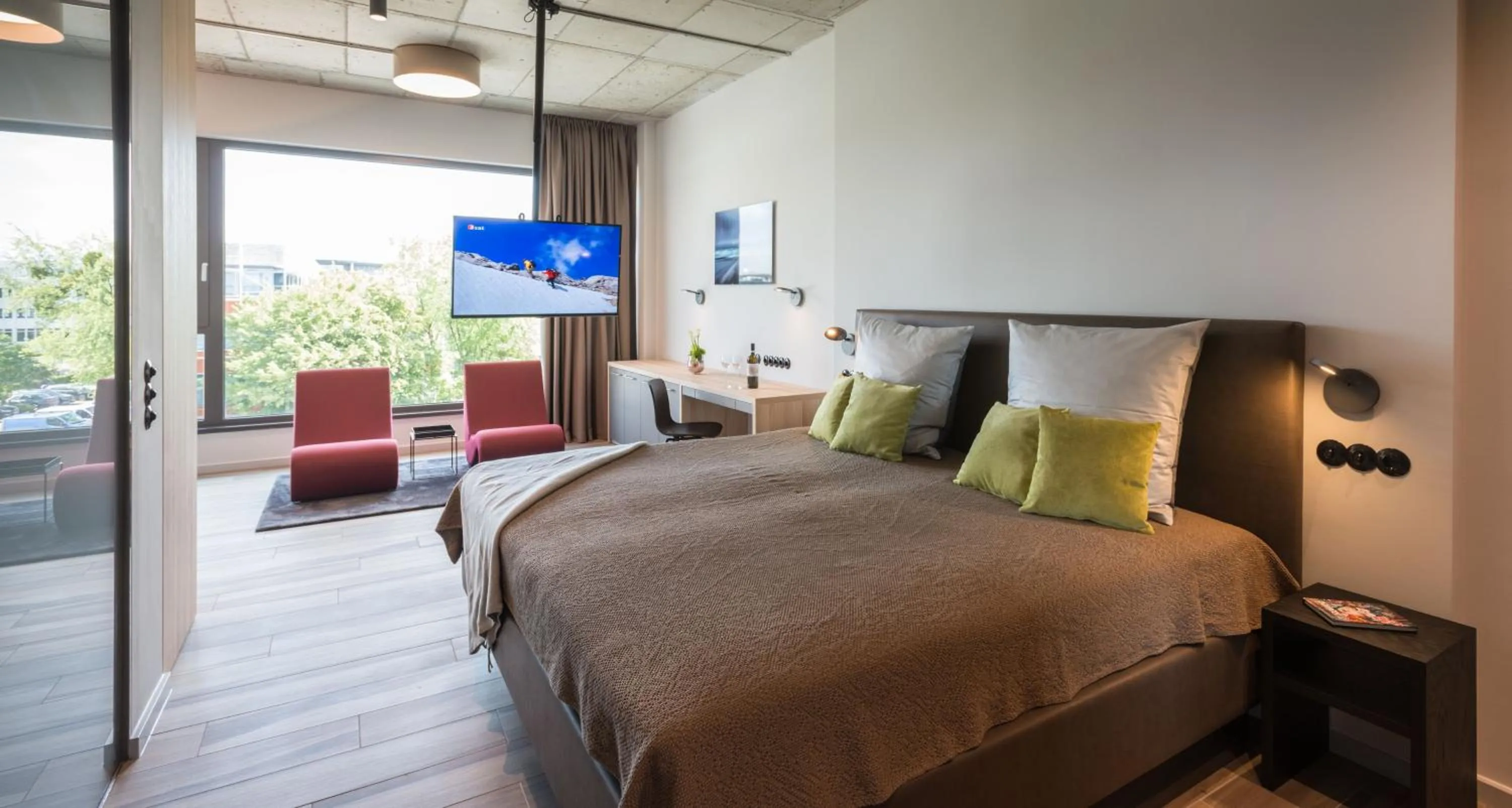 Photo of the whole room in Golden Ball, Exclusive Serviced Apartments Munich