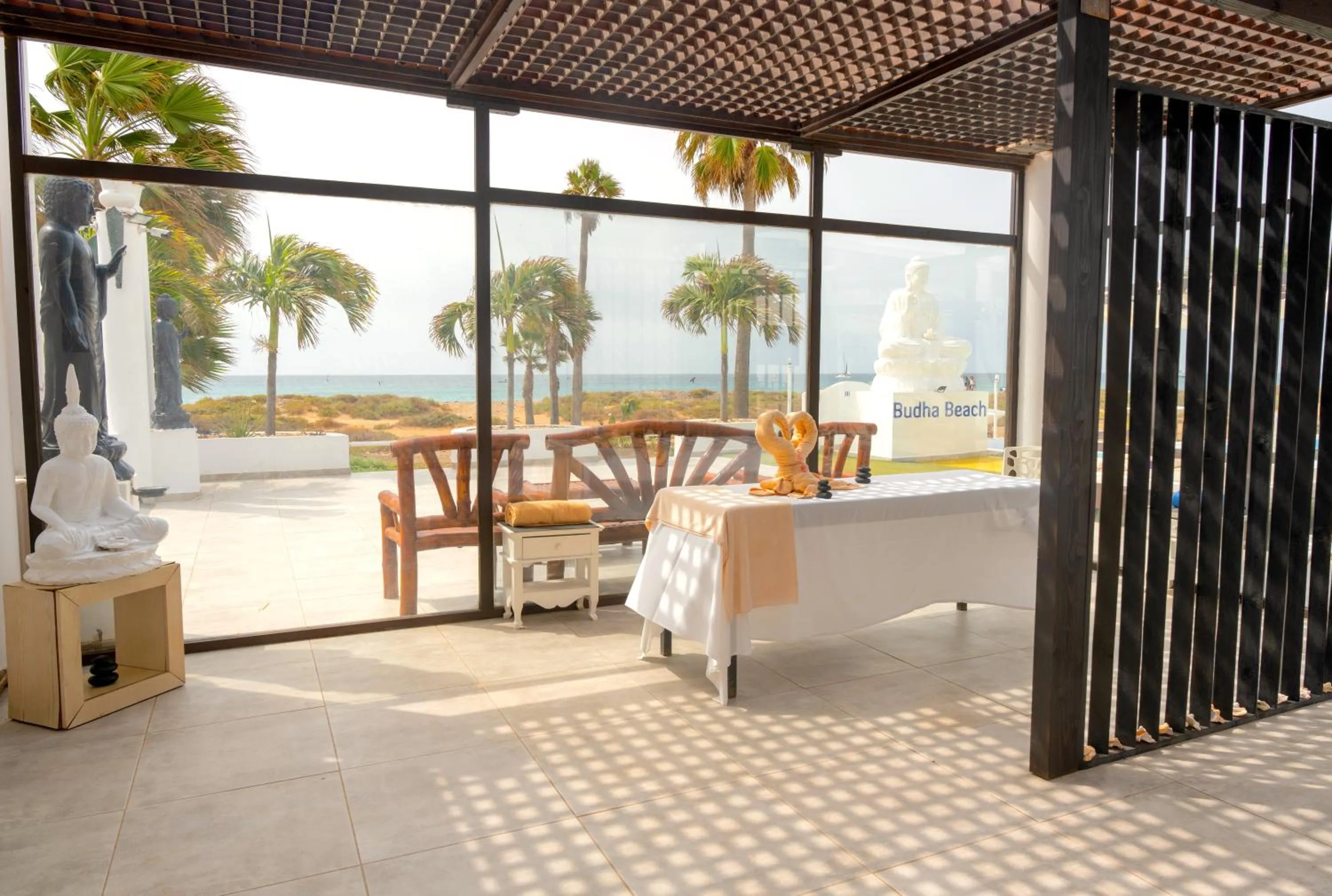 Massage in Hotel LIVVO Budha Beach