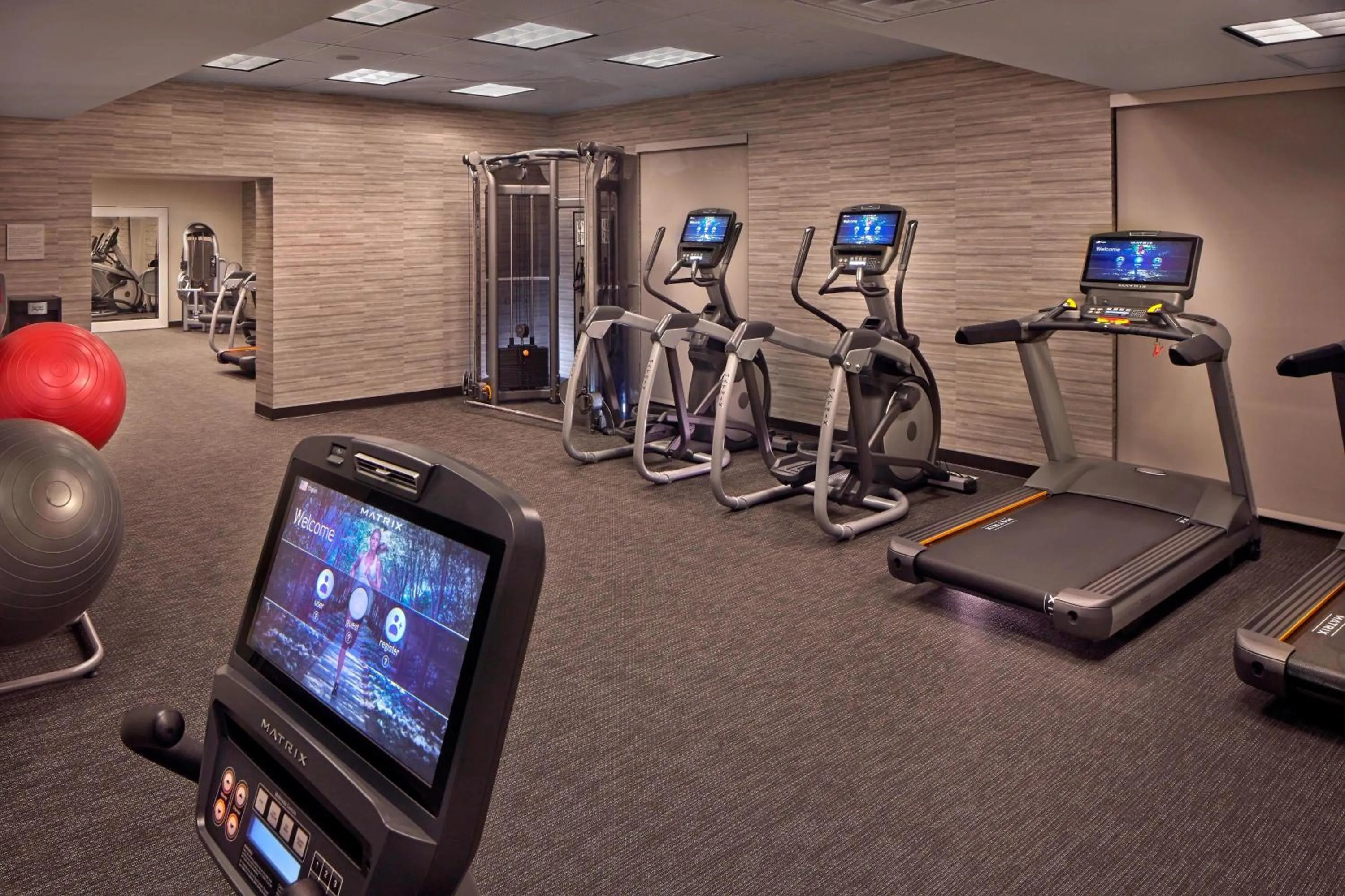 Fitness centre/facilities in Courtyard by Marriott Philadelphia City Avenue