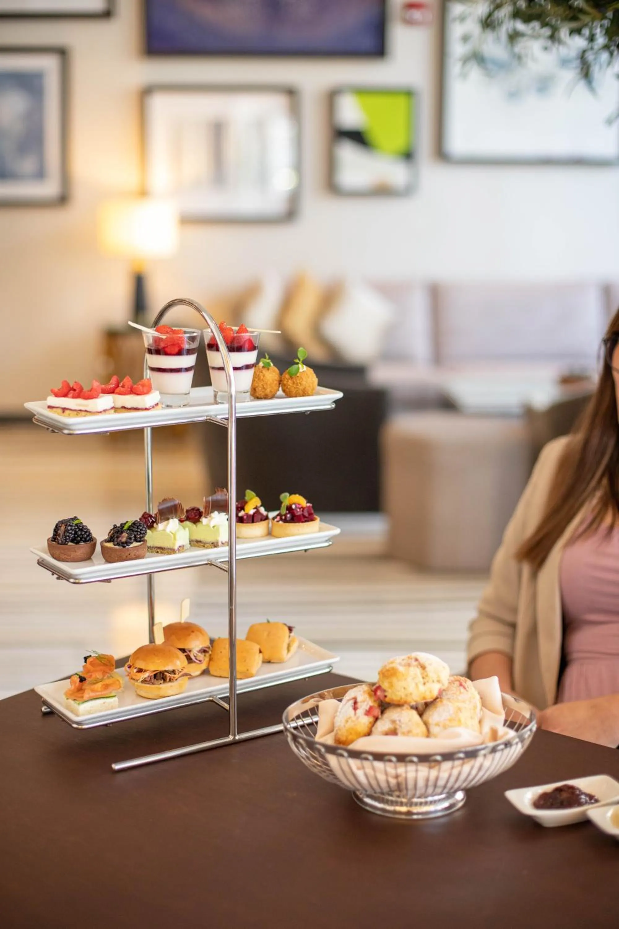 Restaurant/places to eat in Marriott Executive Apartments Downtown, Abu Dhabi