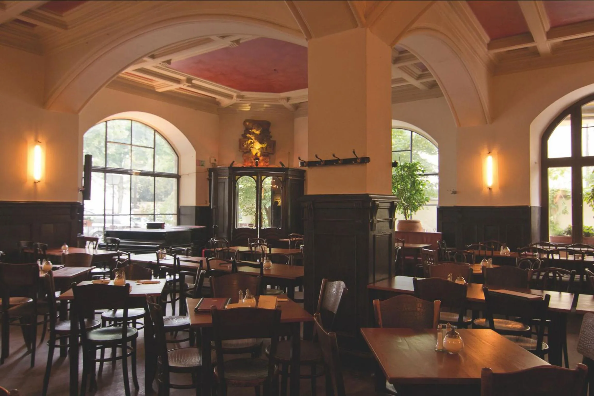 Restaurant/places to eat in Hotel Mariandl