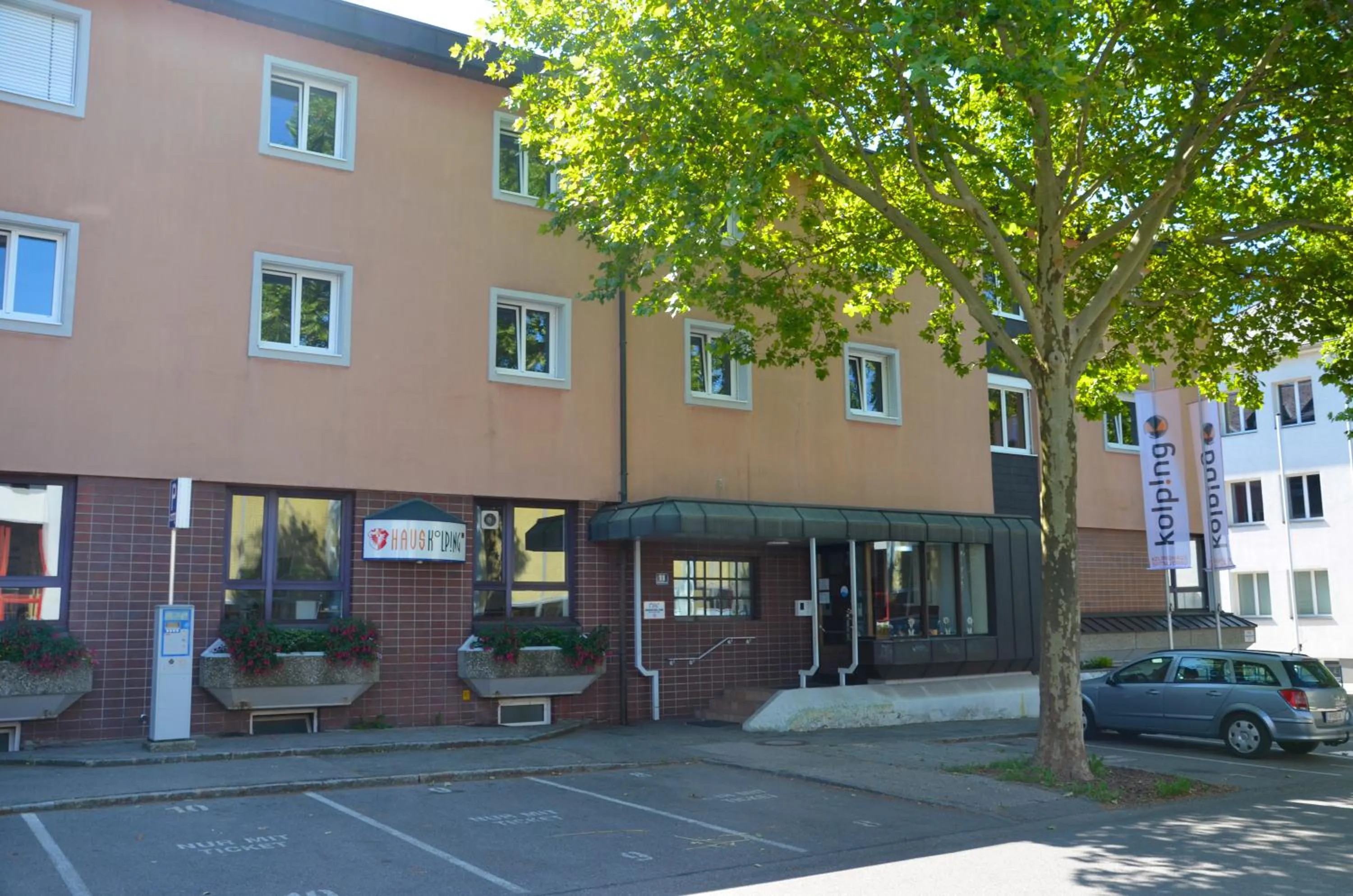 Facade/entrance in Kolpinghaus Spittal