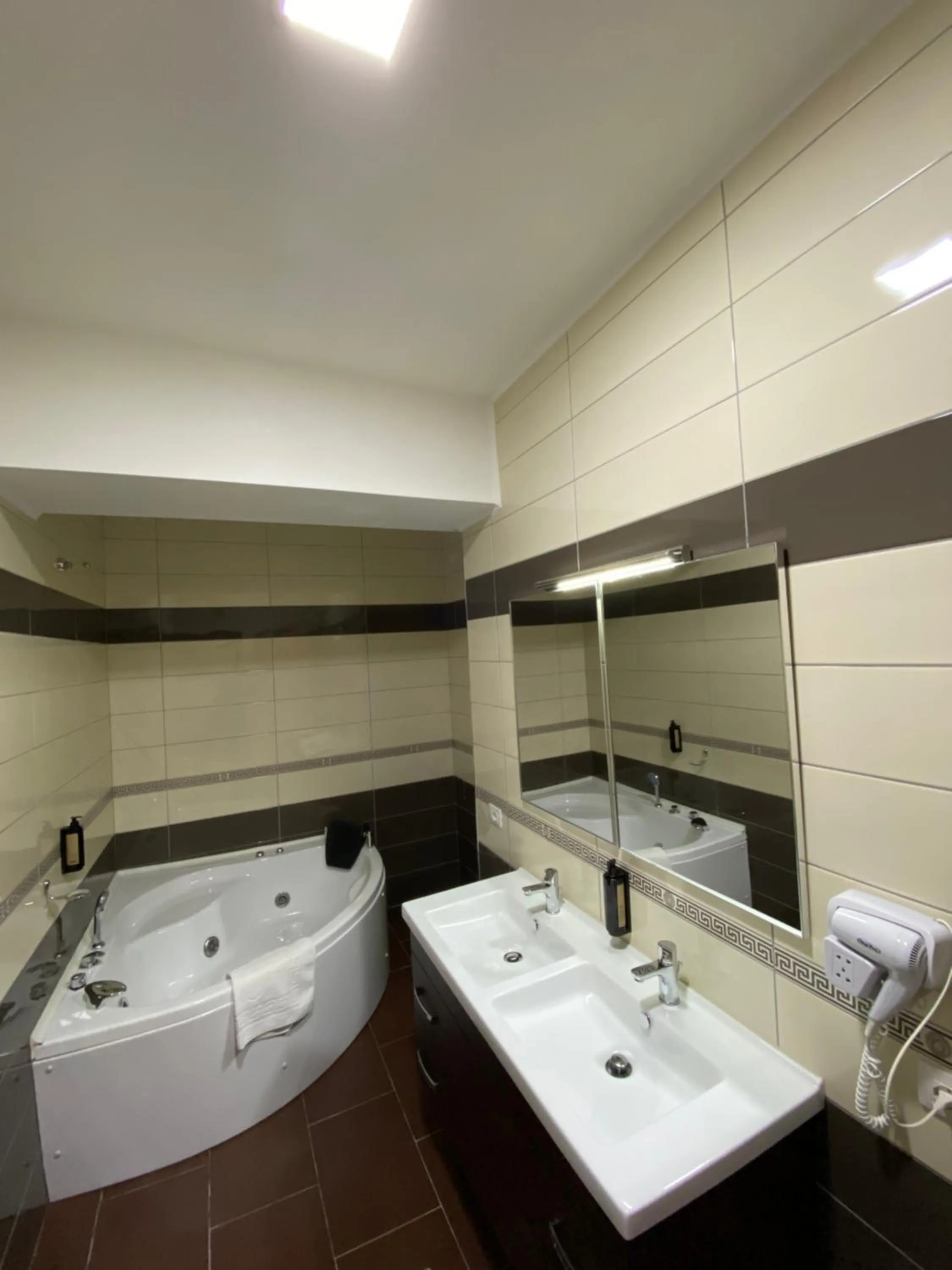 Bathroom in Rozafa Hotel