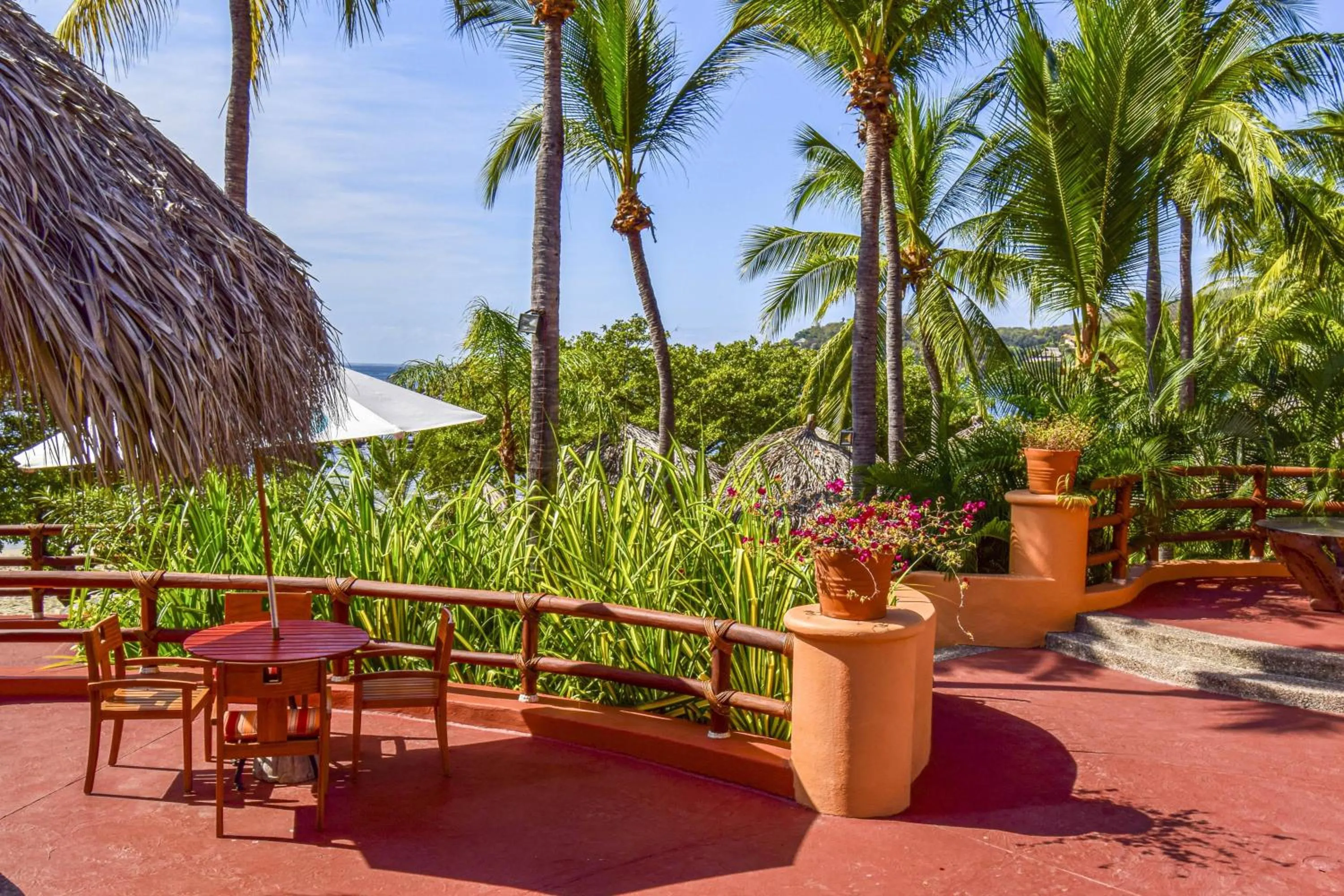 Pool view in Hilton Grand Vacations Club Zihuatanejo