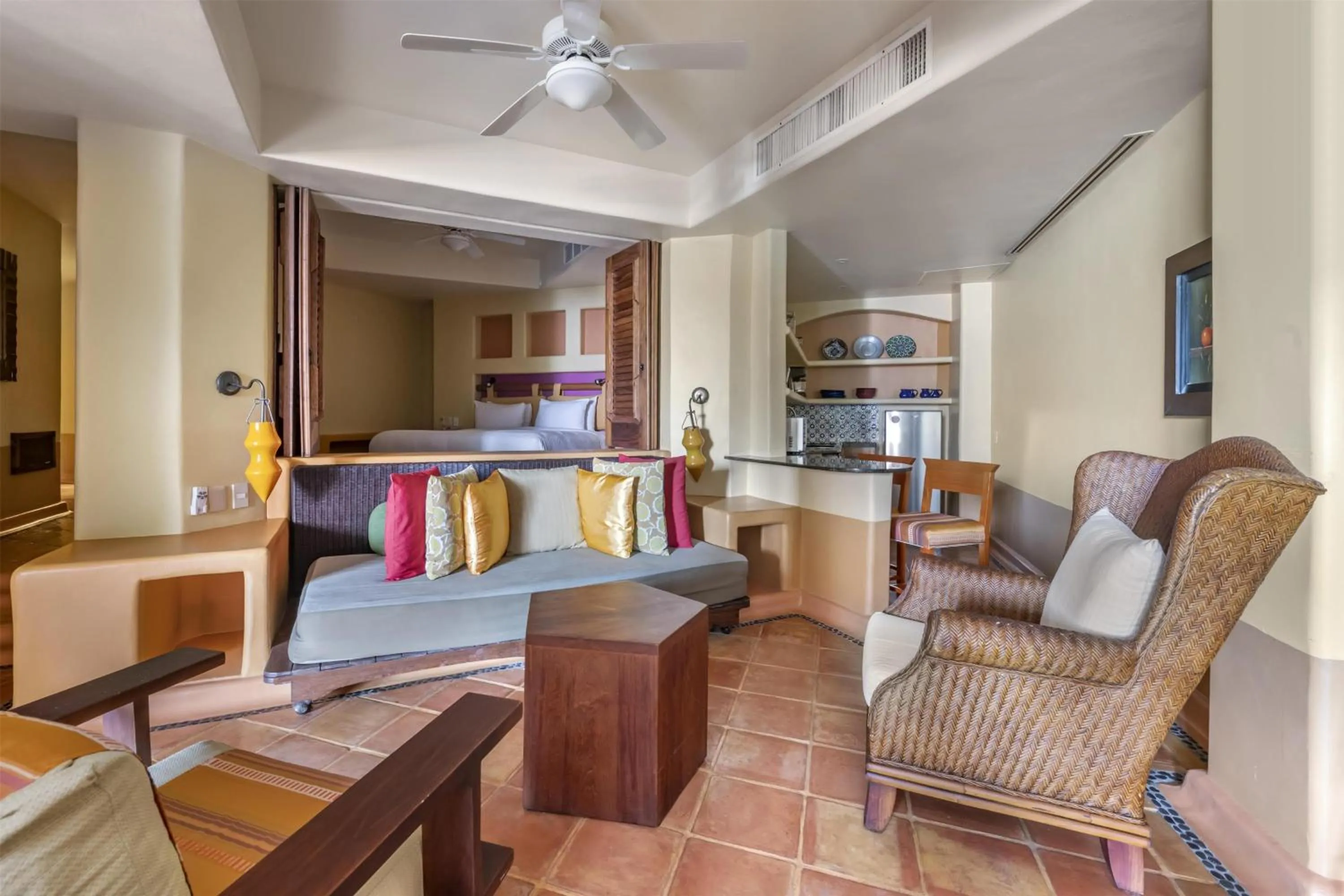 Living room in Hilton Grand Vacations Club Zihuatanejo