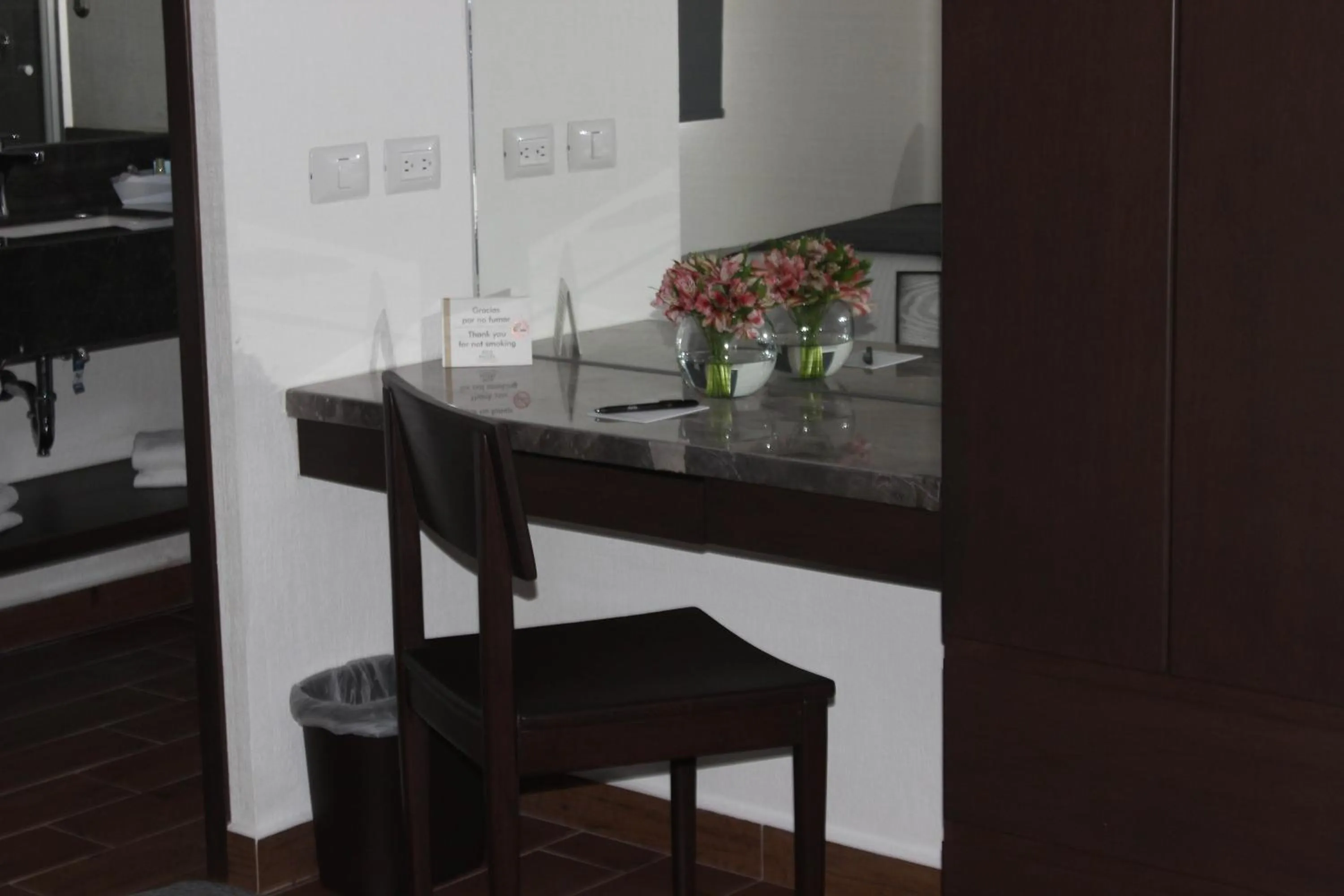 Bedroom in Eco Hotel Guadalajara Expo