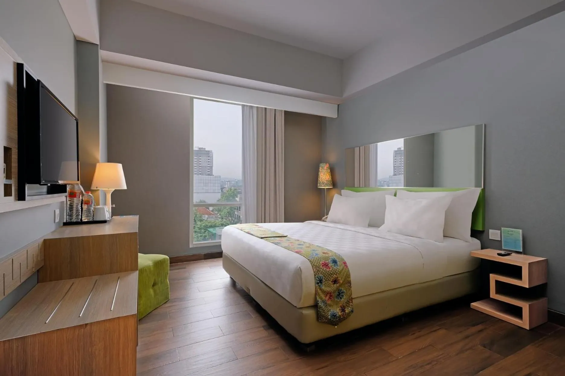 Bedroom, Bed in KHAS Semarang Hotel