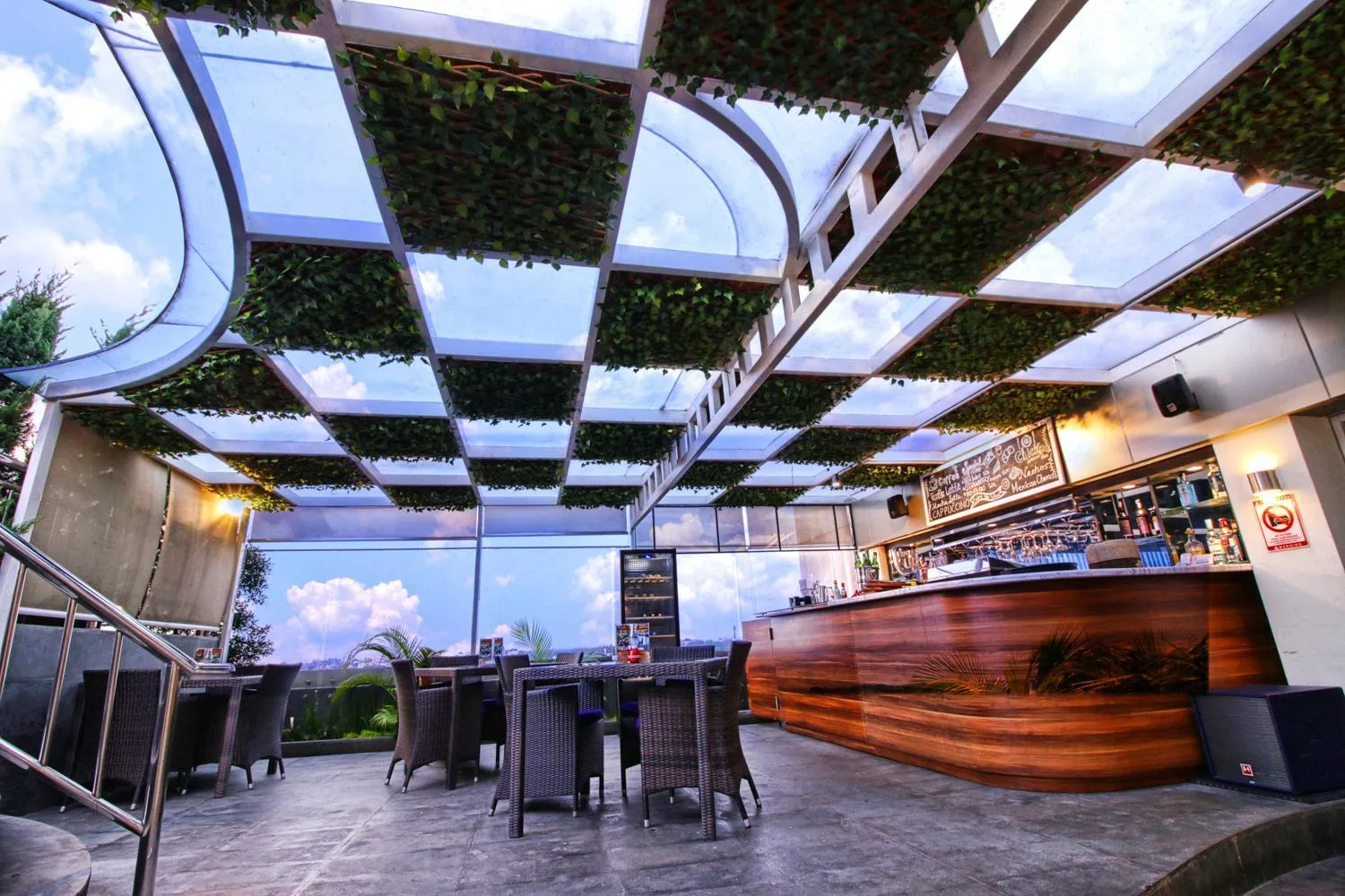 Lounge or bar in Platinum Adisucipto Hotel & Conference Center