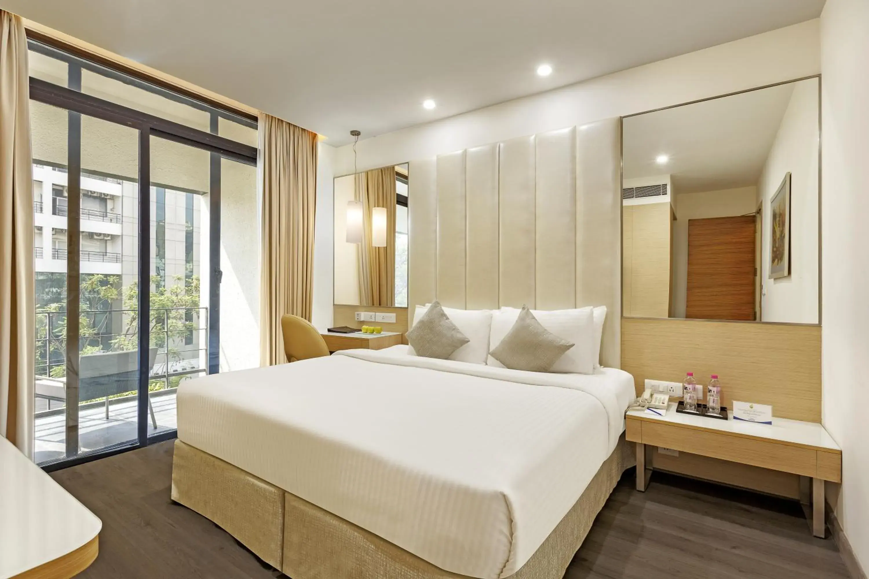Club Room in Sarovar Portico Outer Ring Road Club Room in Sarovar Portico Outer Ring Road