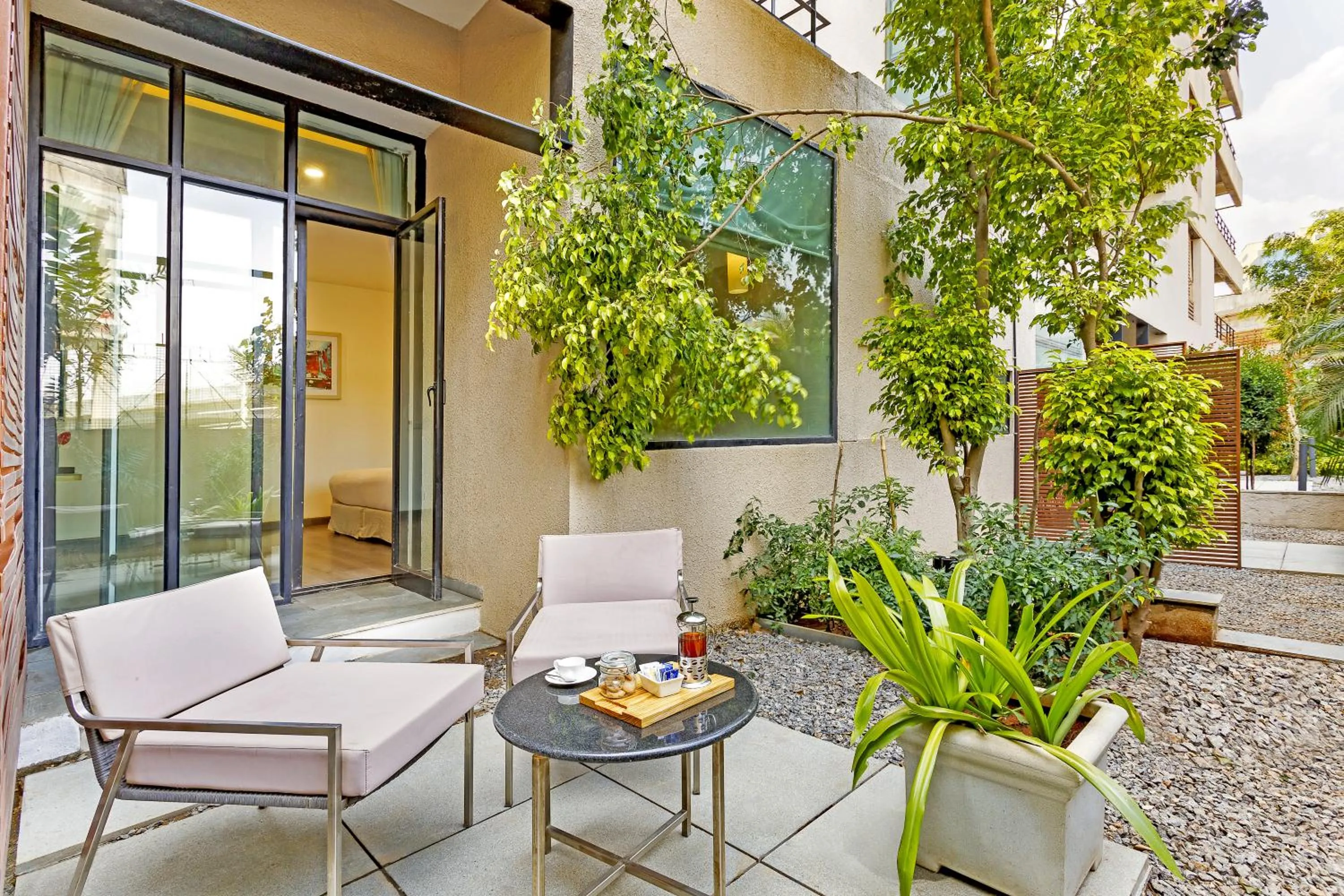 Seating area in Sarovar Portico Outer Ring Road