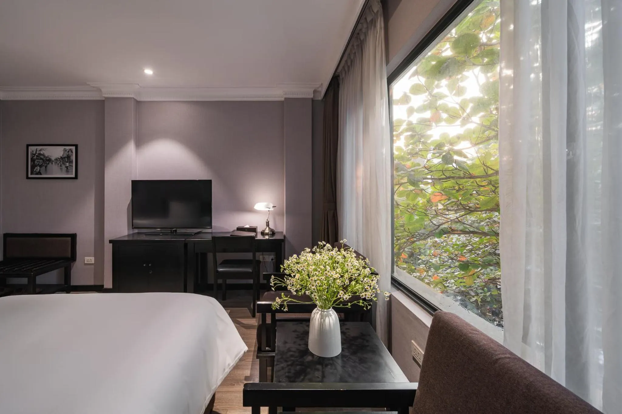 View (from property/room), Bed in La Passion Classic Hotel