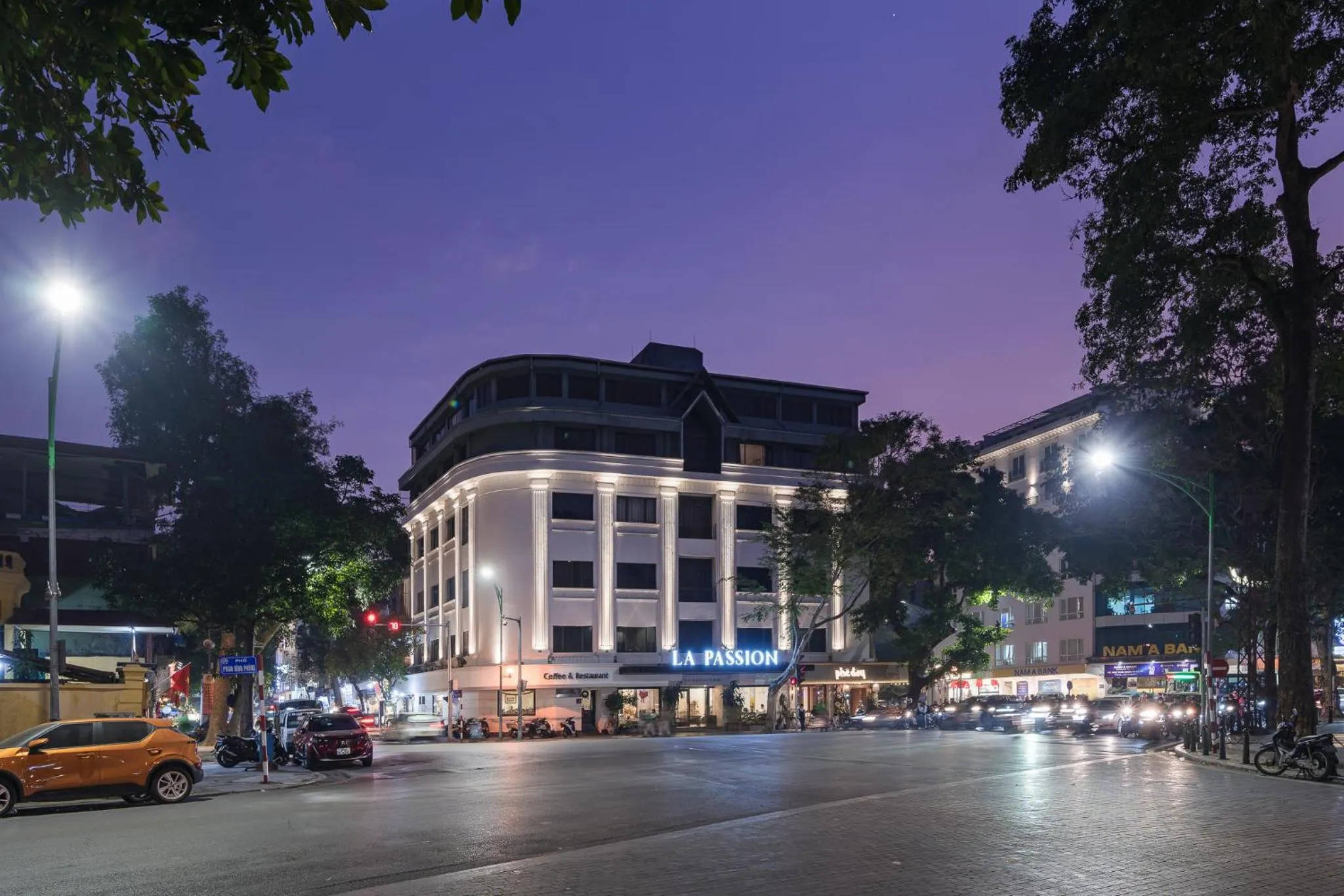 Property building in La Passion Classic Hotel