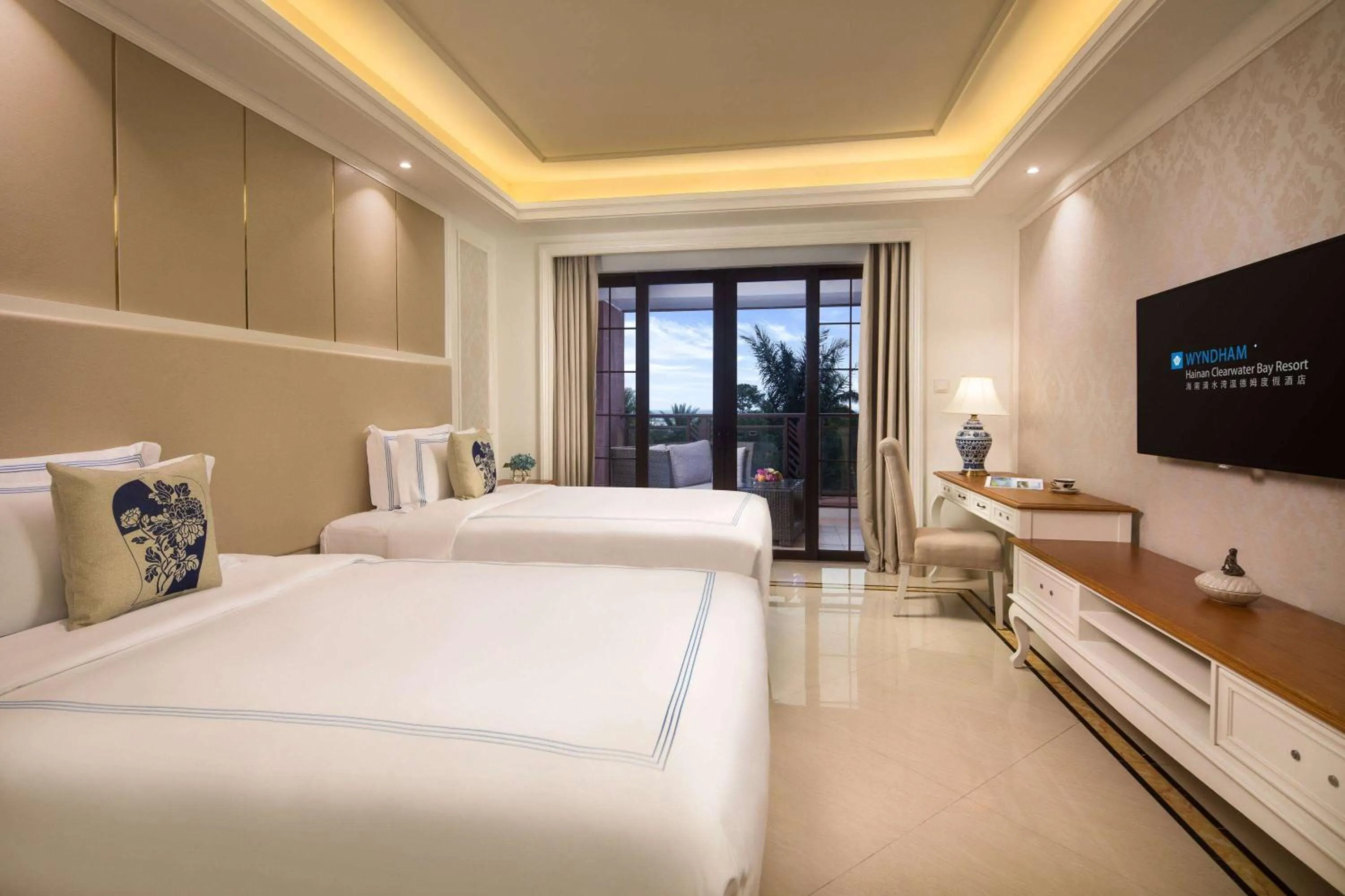 Photo of the whole room in Wyndham Hainan Clearwater Bay Resort