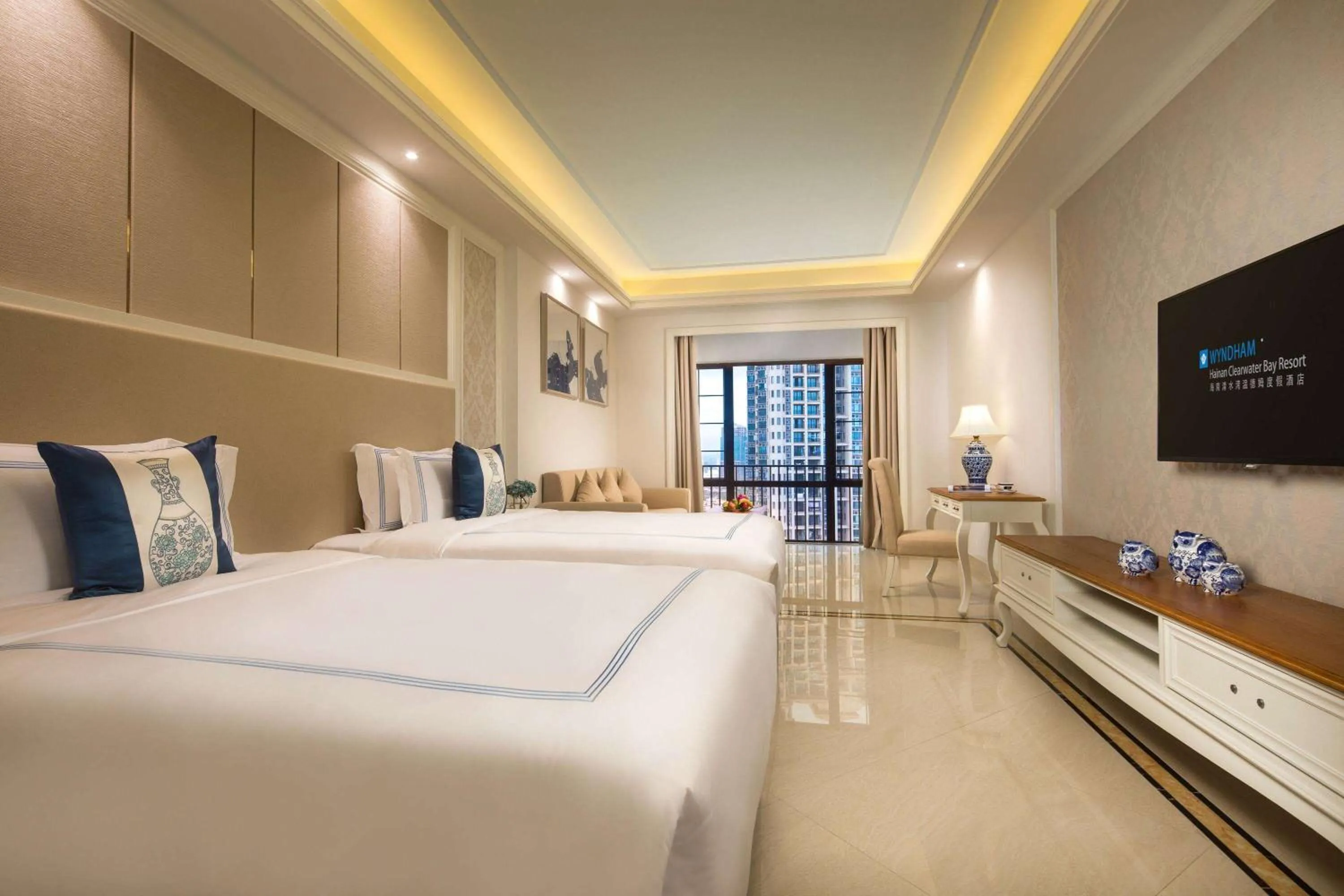 Photo of the whole room in Wyndham Hainan Clearwater Bay Resort