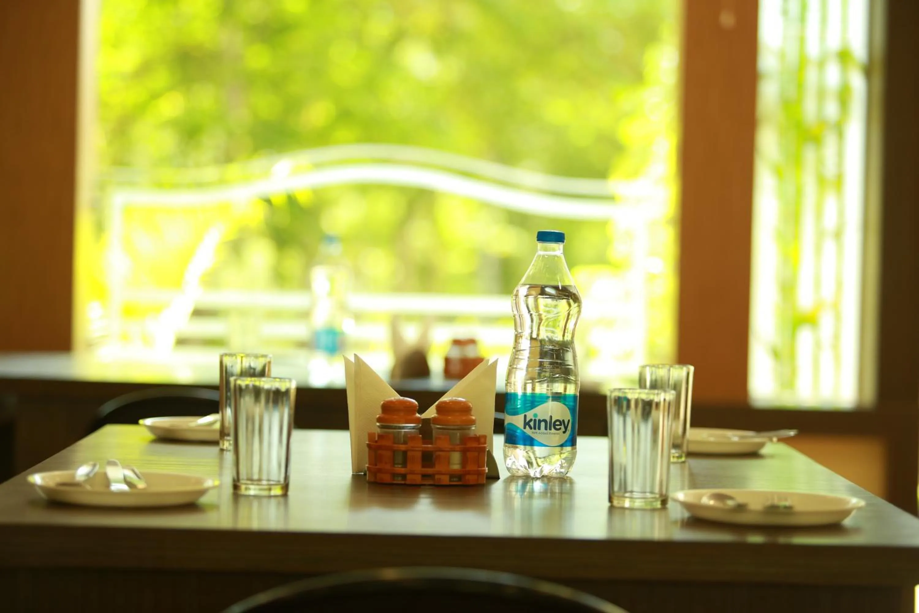 Restaurant/places to eat in Palm Era Resorts