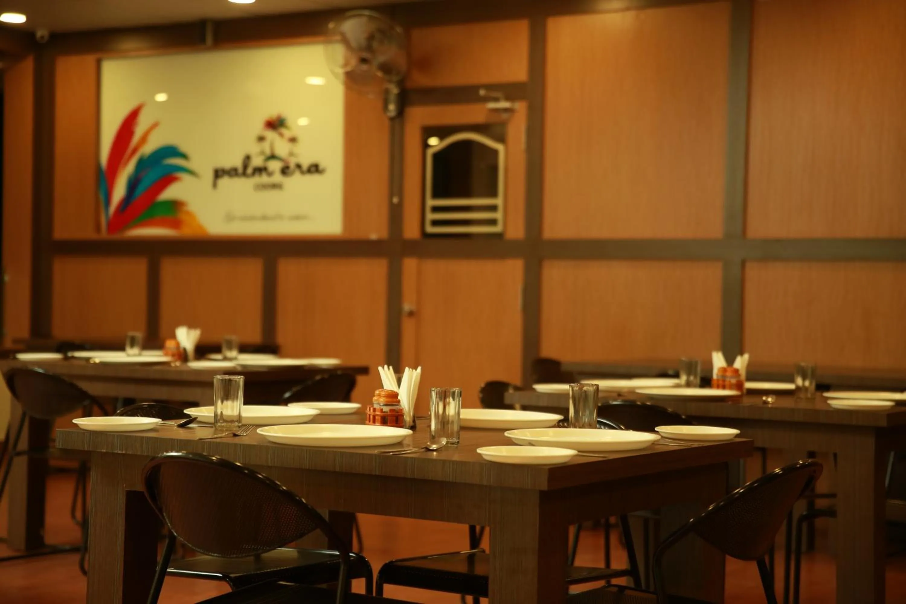 Restaurant/places to eat in Palm Era Resorts