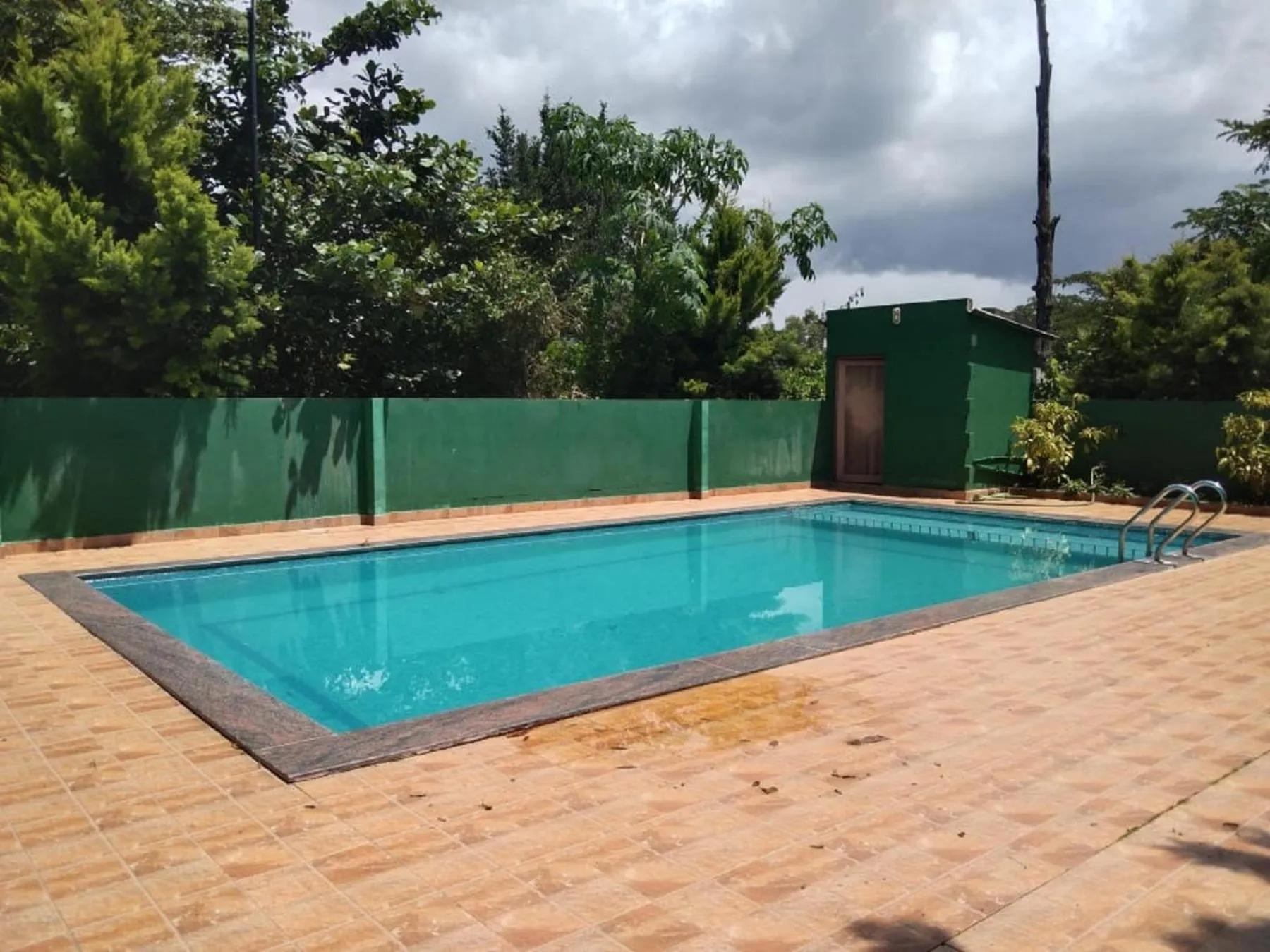 Swimming pool in Palm Era Resorts