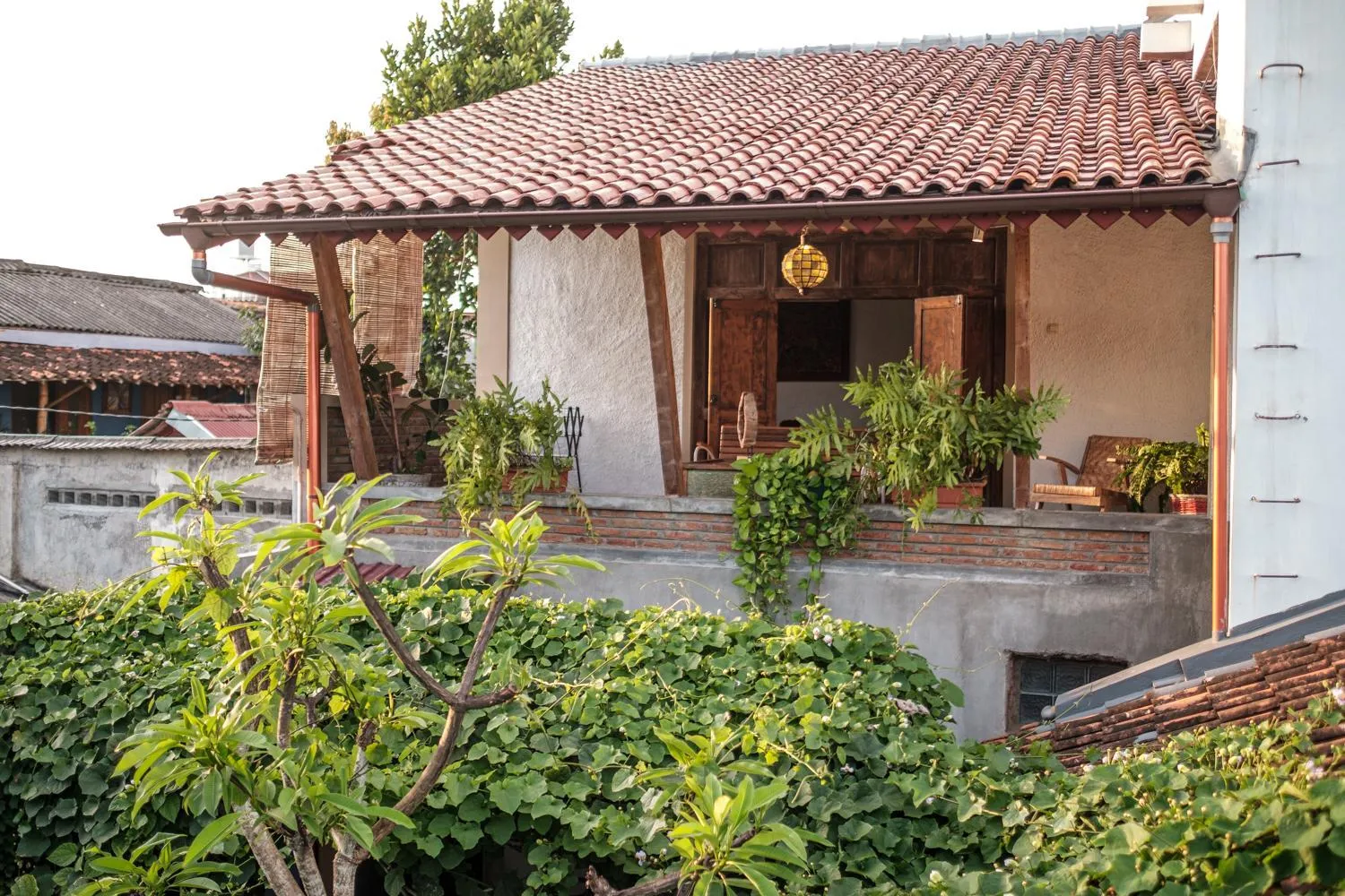 Patio in Nextdoor Rooms