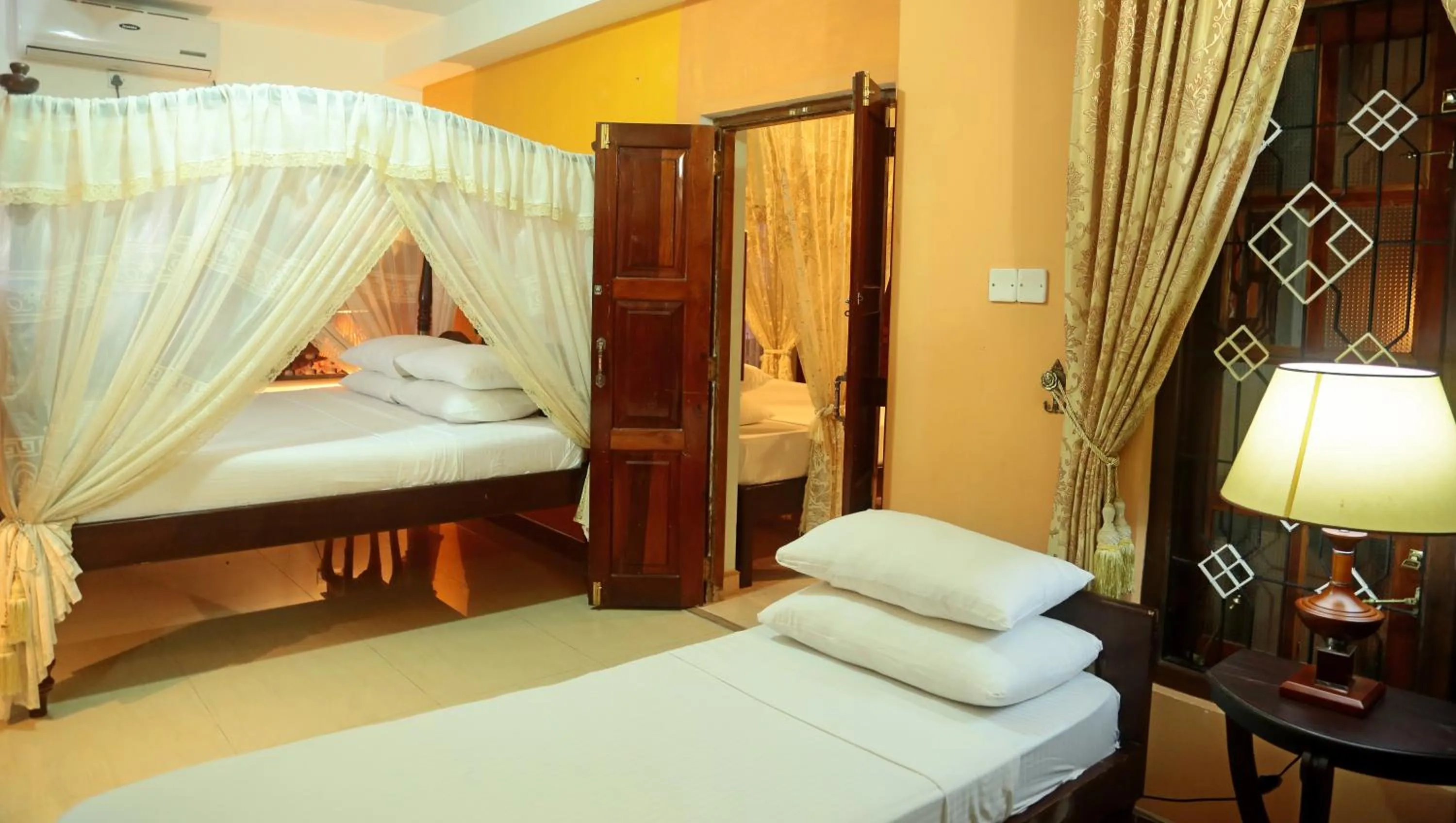 Bedroom, Bed in The Castle