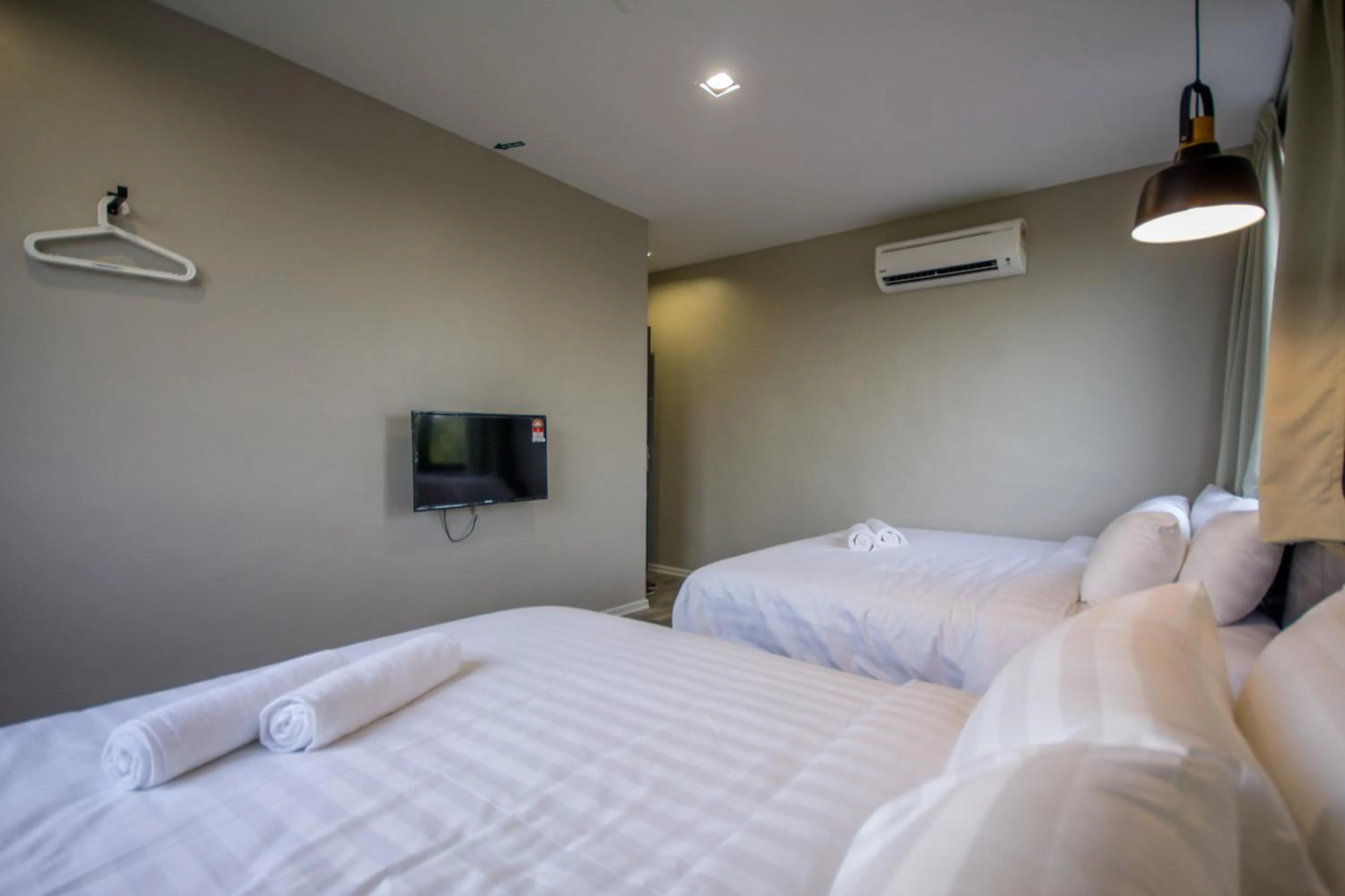 Bedroom, Bed in Chariton Hotel Alma