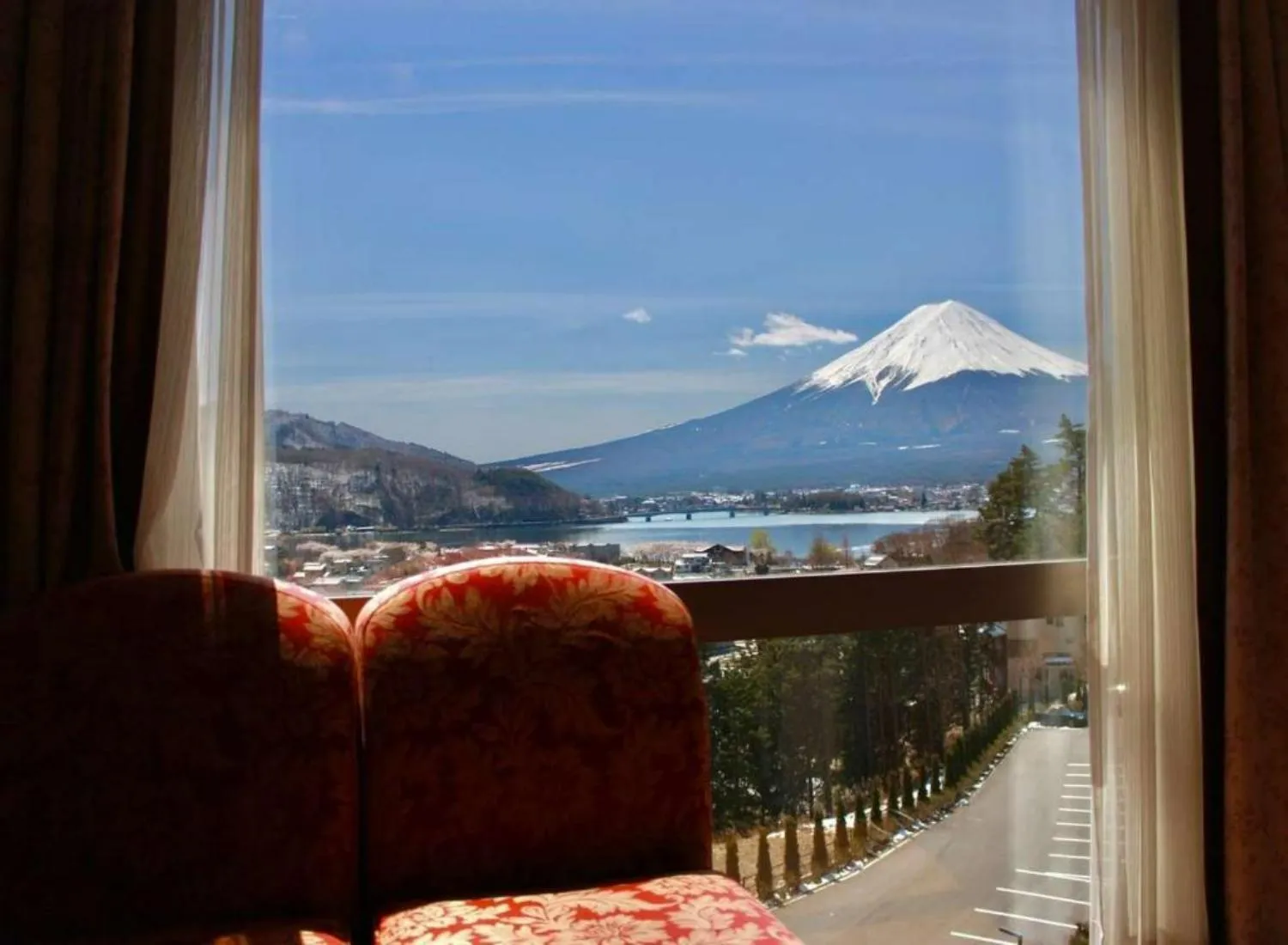 Mountain view in La Vista Fujikawaguchiko