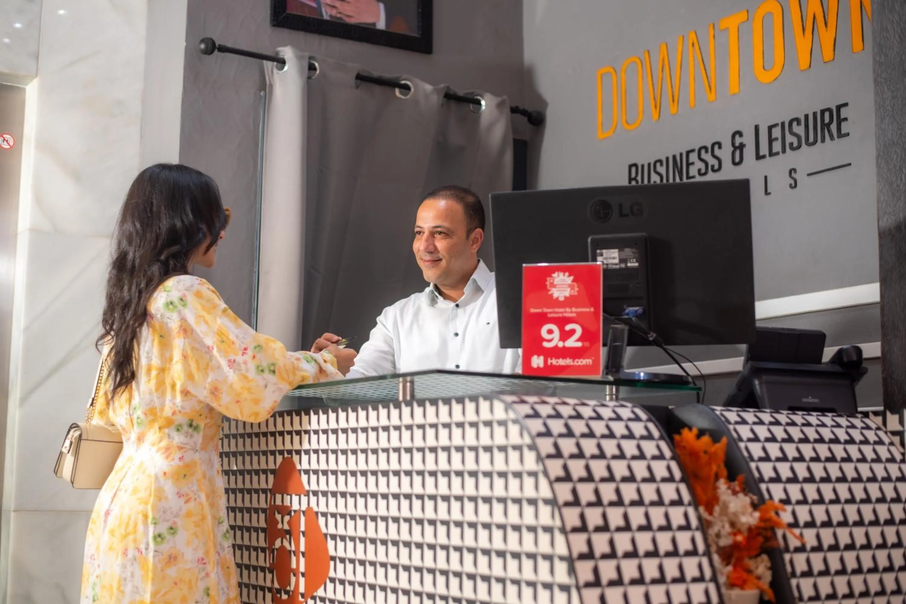 Lobby or reception in DownTown Hotel Maârif Casablanca By TSA