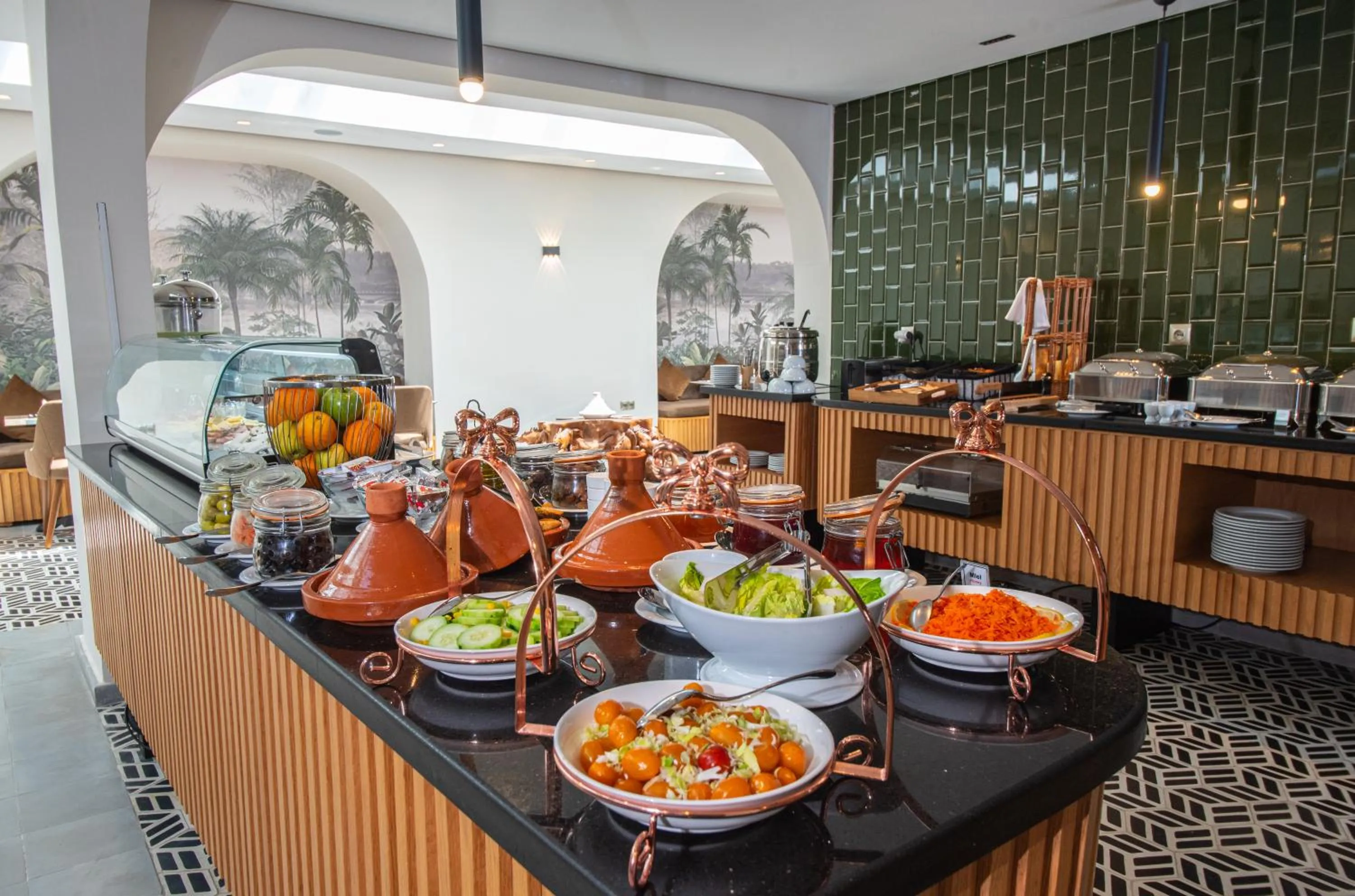 Buffet breakfast in DownTown Hotel Maârif Casablanca By TSA