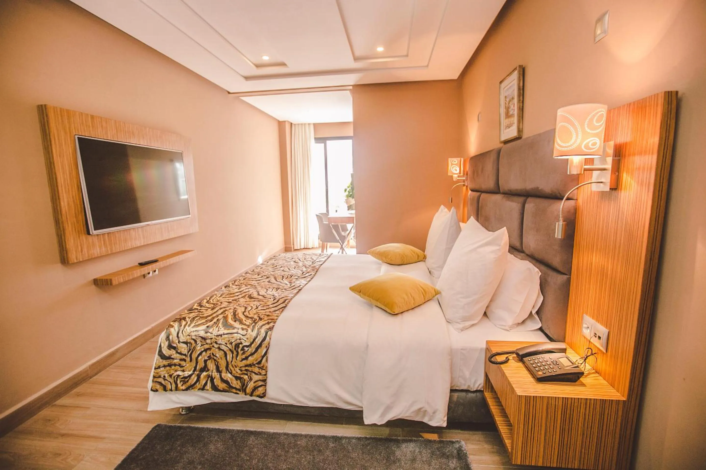 Bedroom, Bed in Hôtel Down Town Maarif