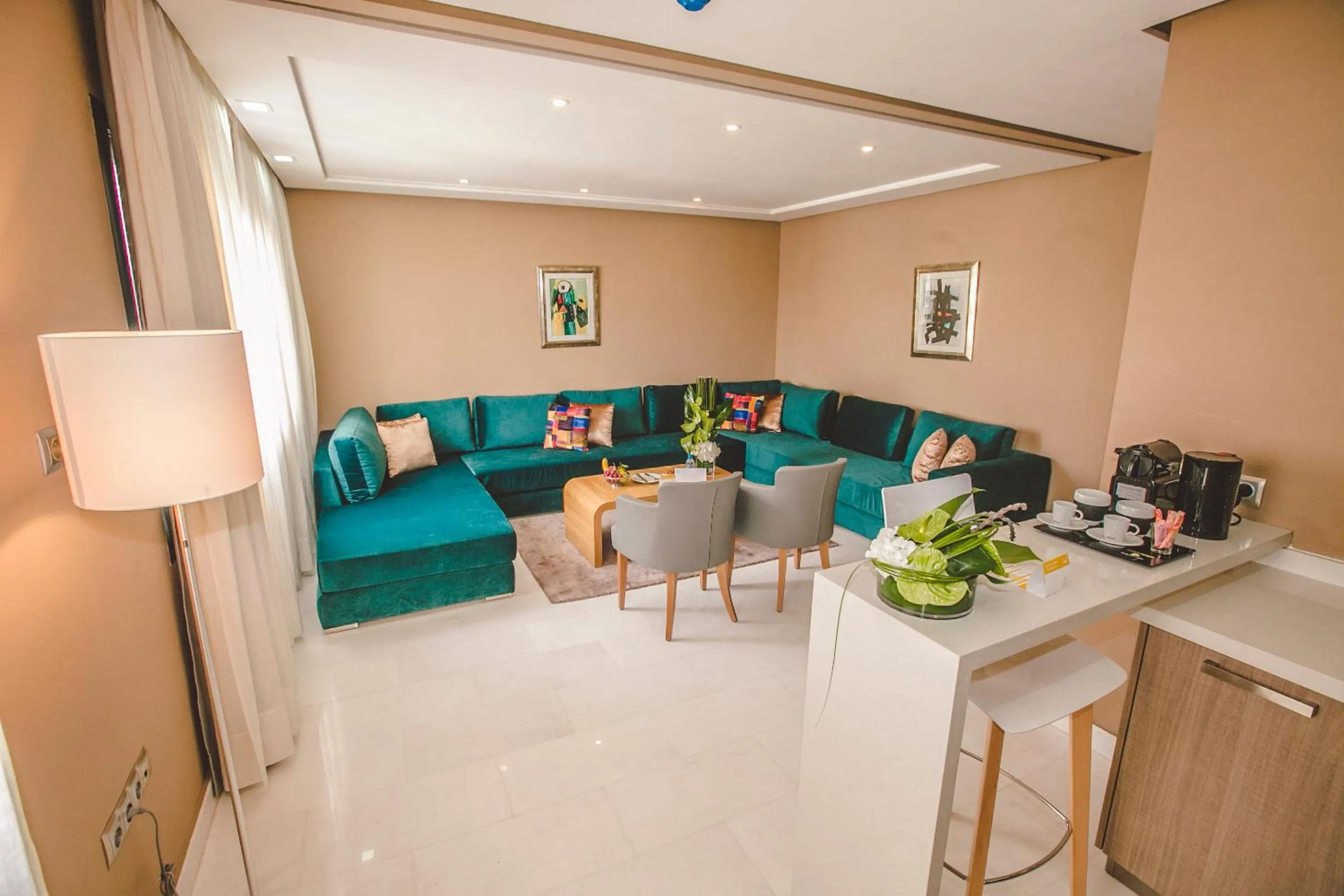 Living room in Hôtel Down Town Maarif