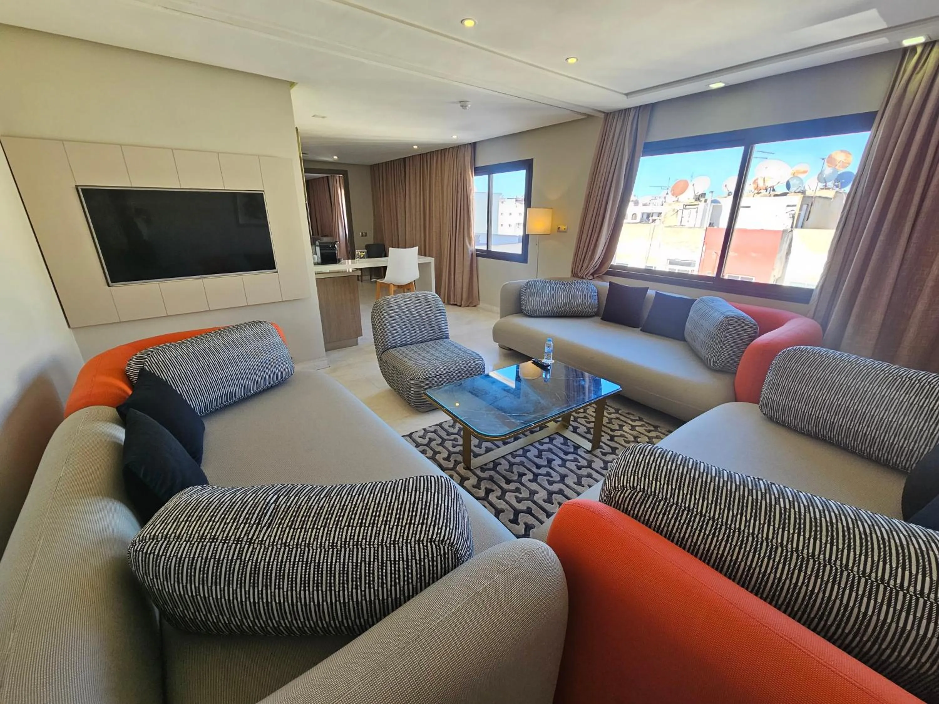 Living room in DownTown Hotel Maârif Casablanca By TSA