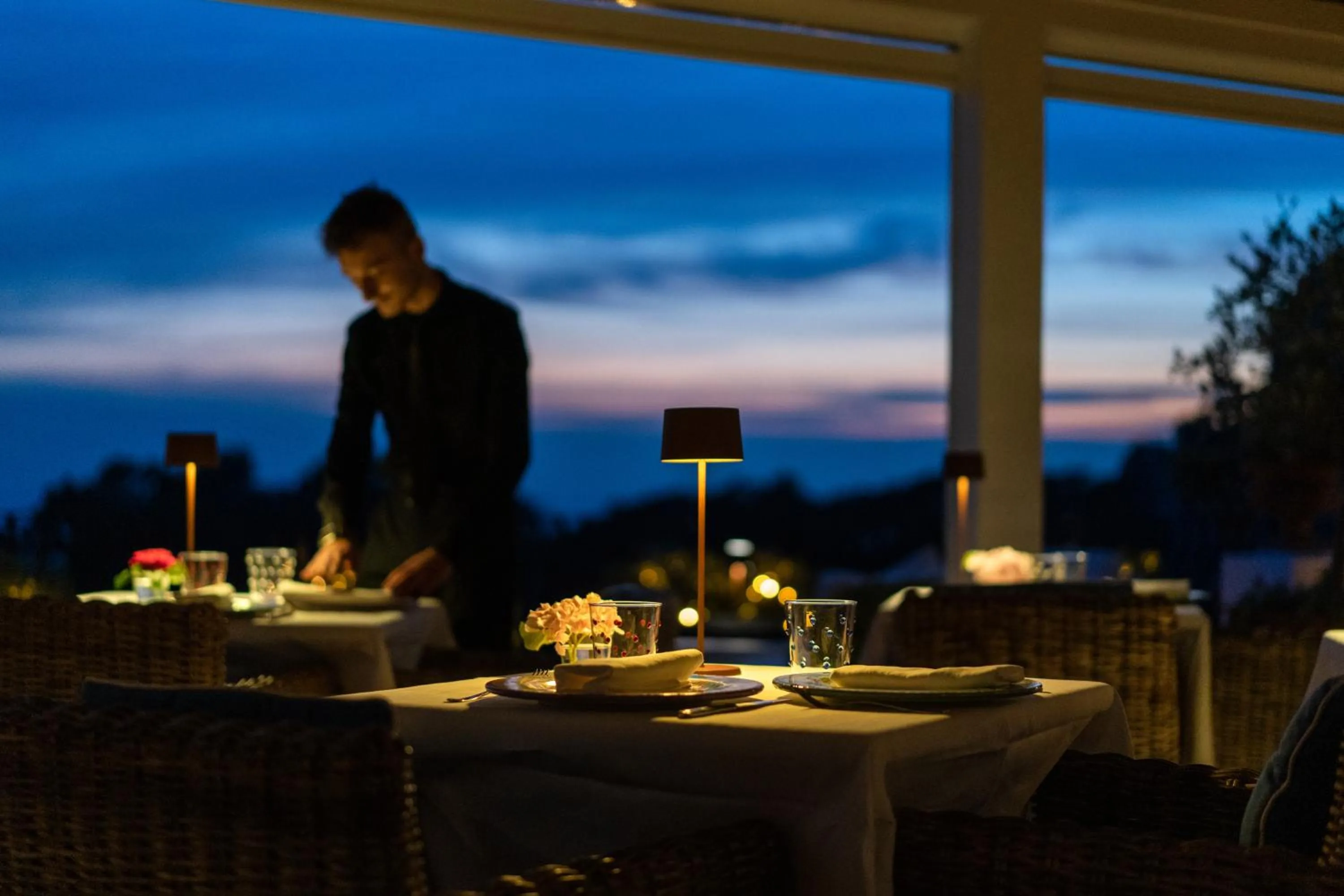 Restaurant/places to eat in Hotel La Minerva