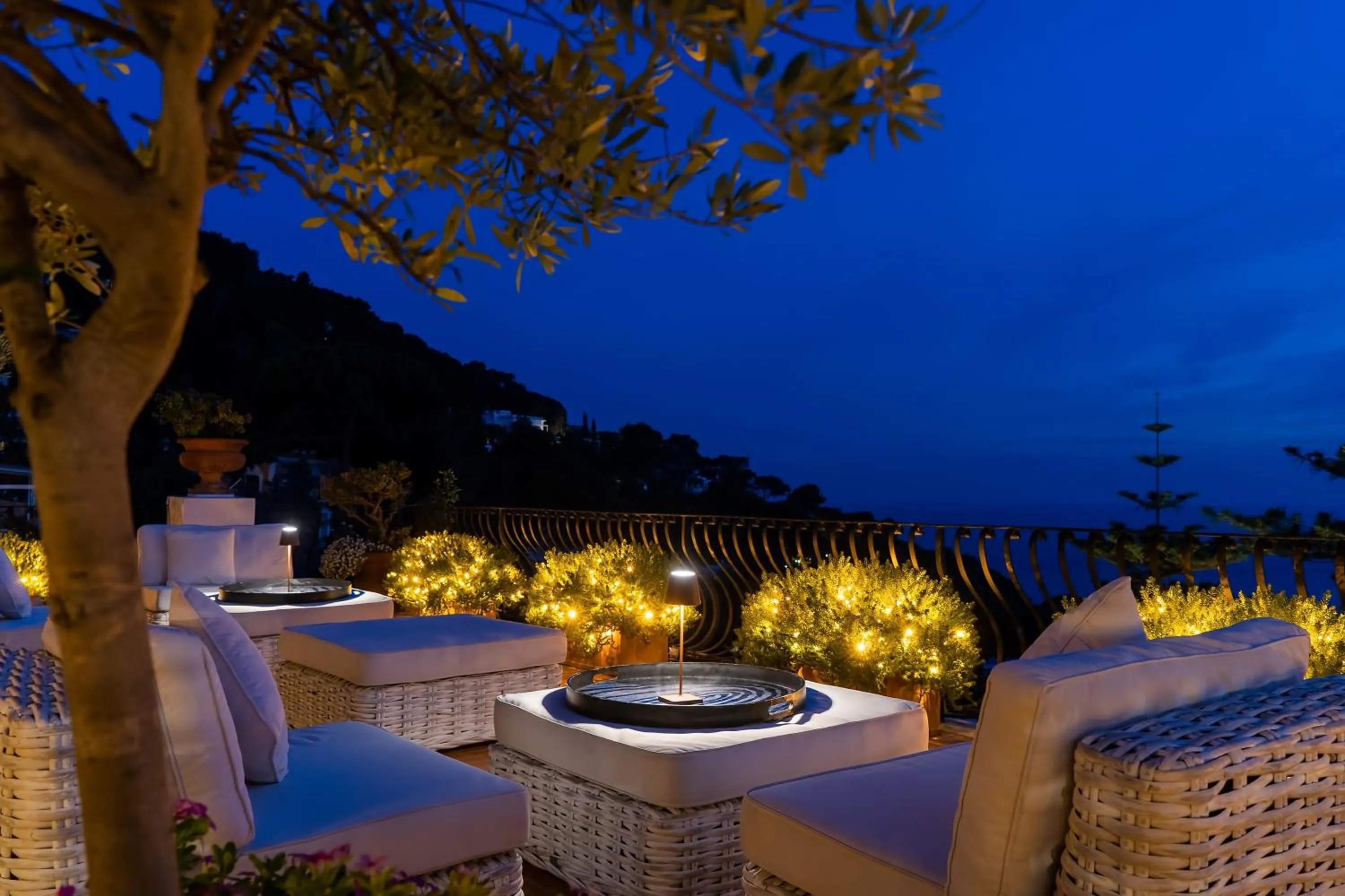 Restaurant/places to eat in Hotel La Minerva