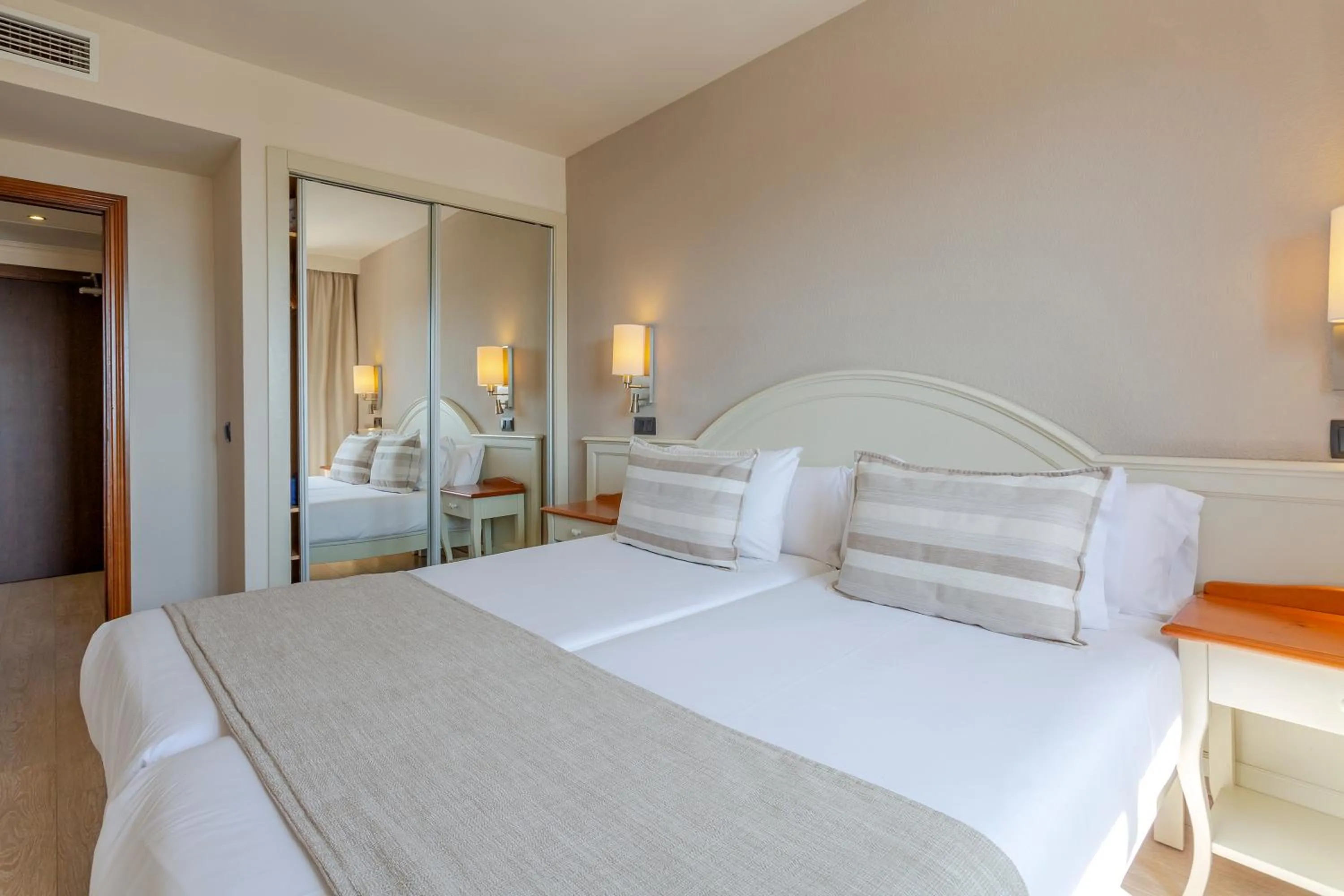 Bed in Marins Beach Club - Adults Only Hotel