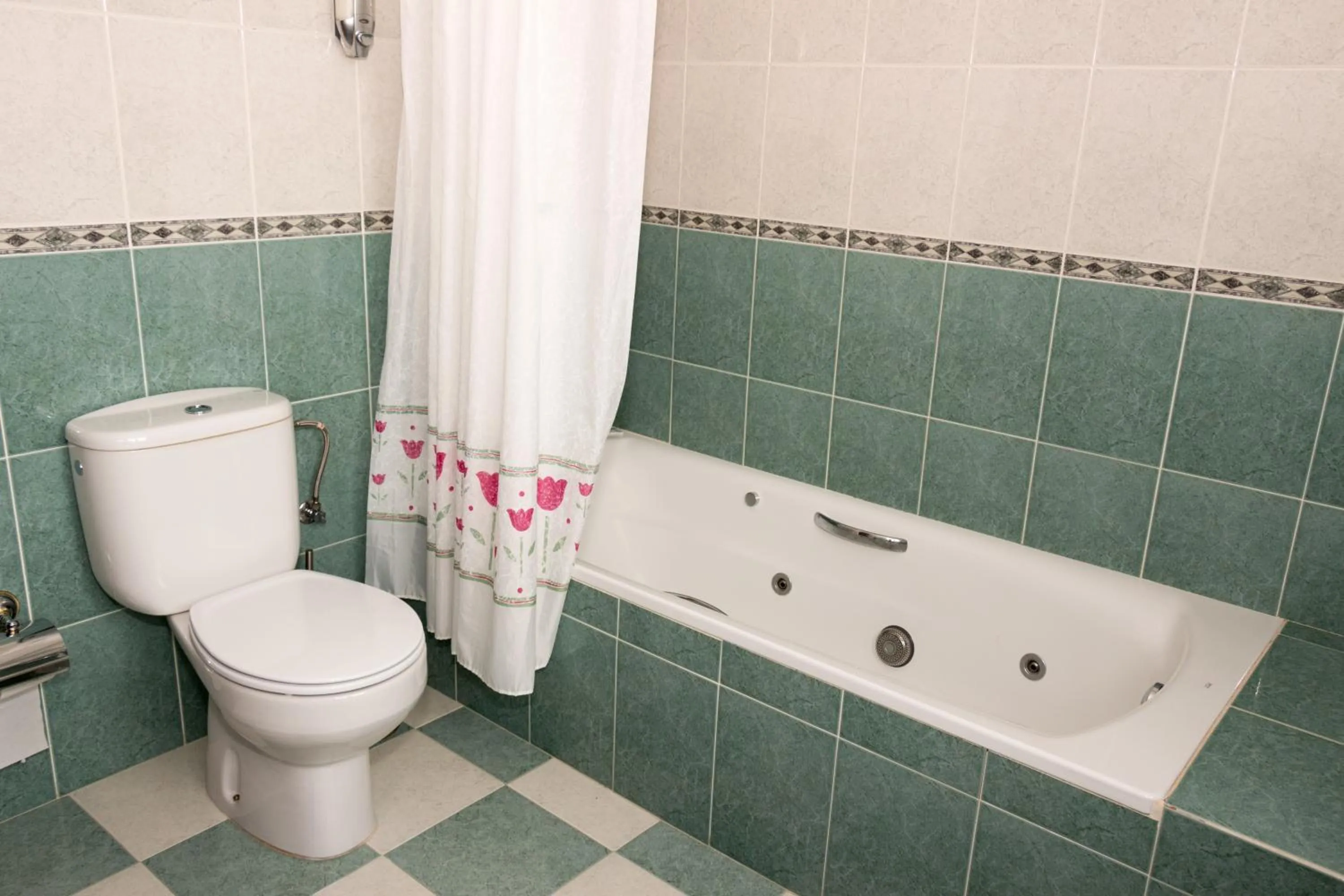 Property building in Hotel Avenida III