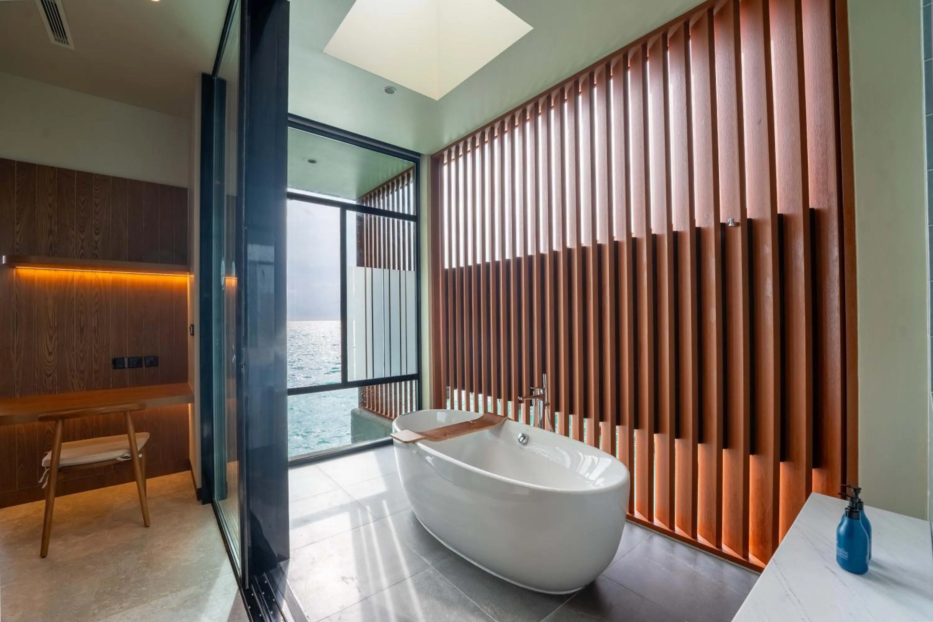 Bathroom in Veligandu Maldives Resort Island