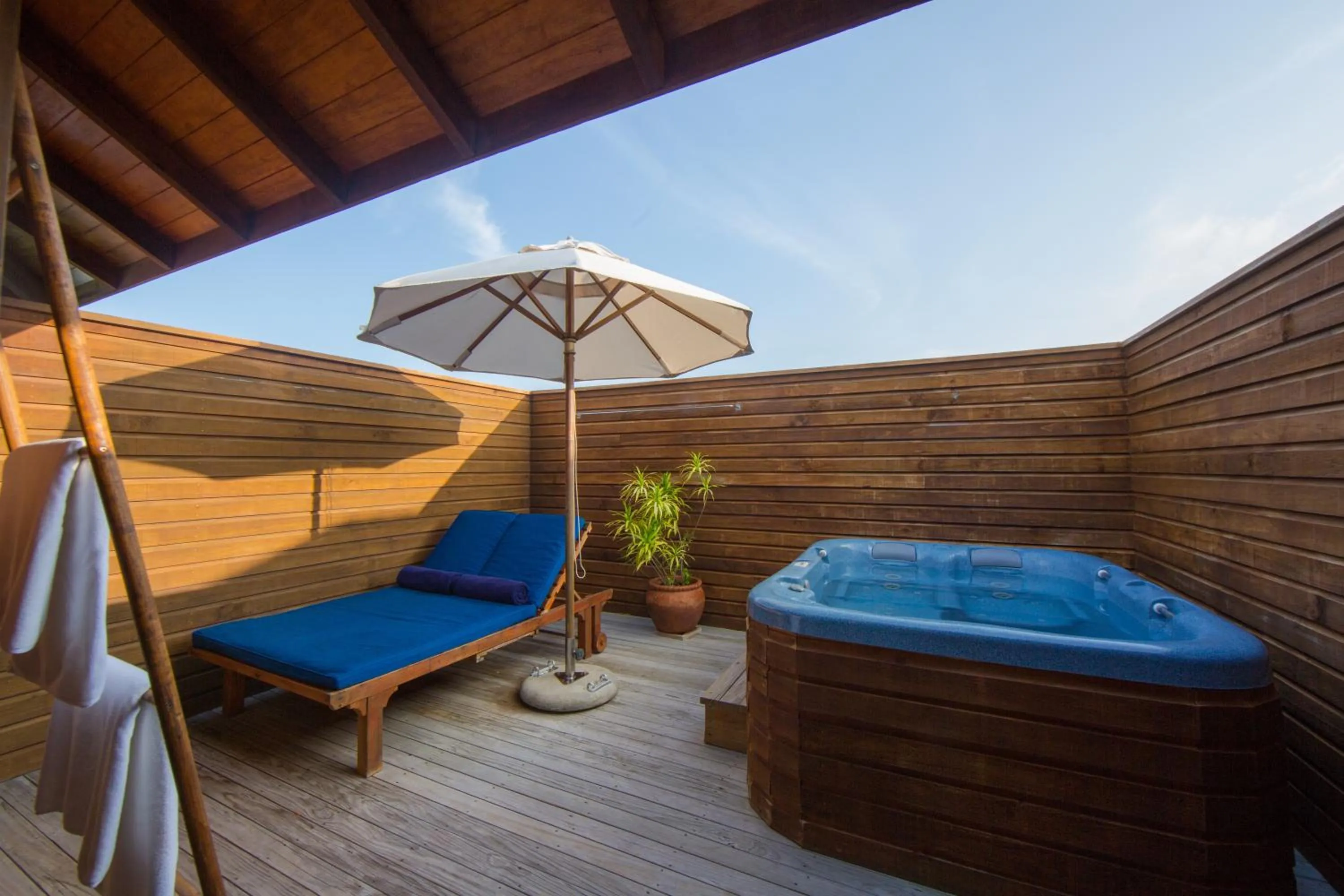 Spa and wellness centre/facilities in Vilamendhoo Island Resort & Spa