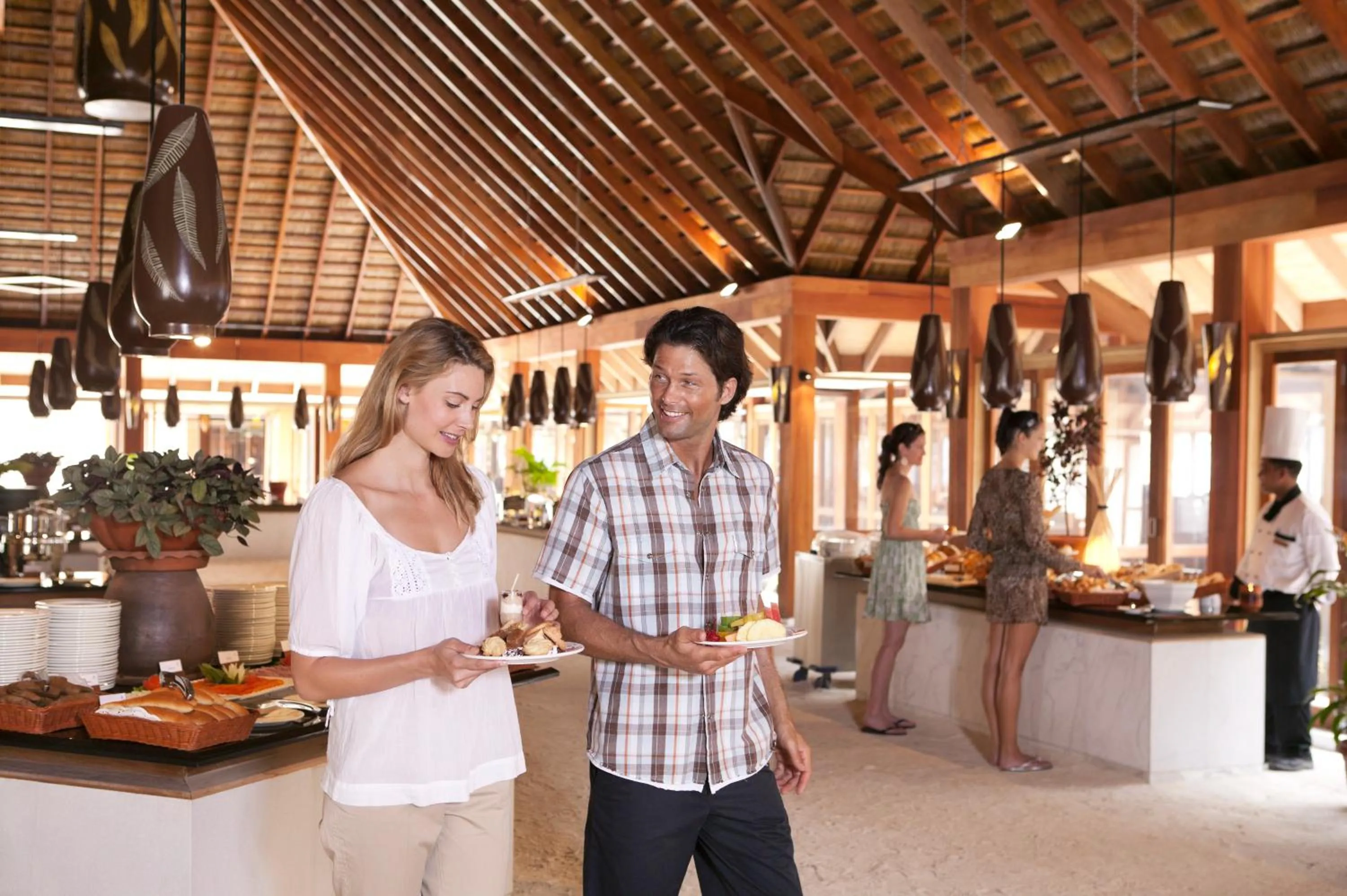 Restaurant/places to eat in Vilamendhoo Island Resort & Spa