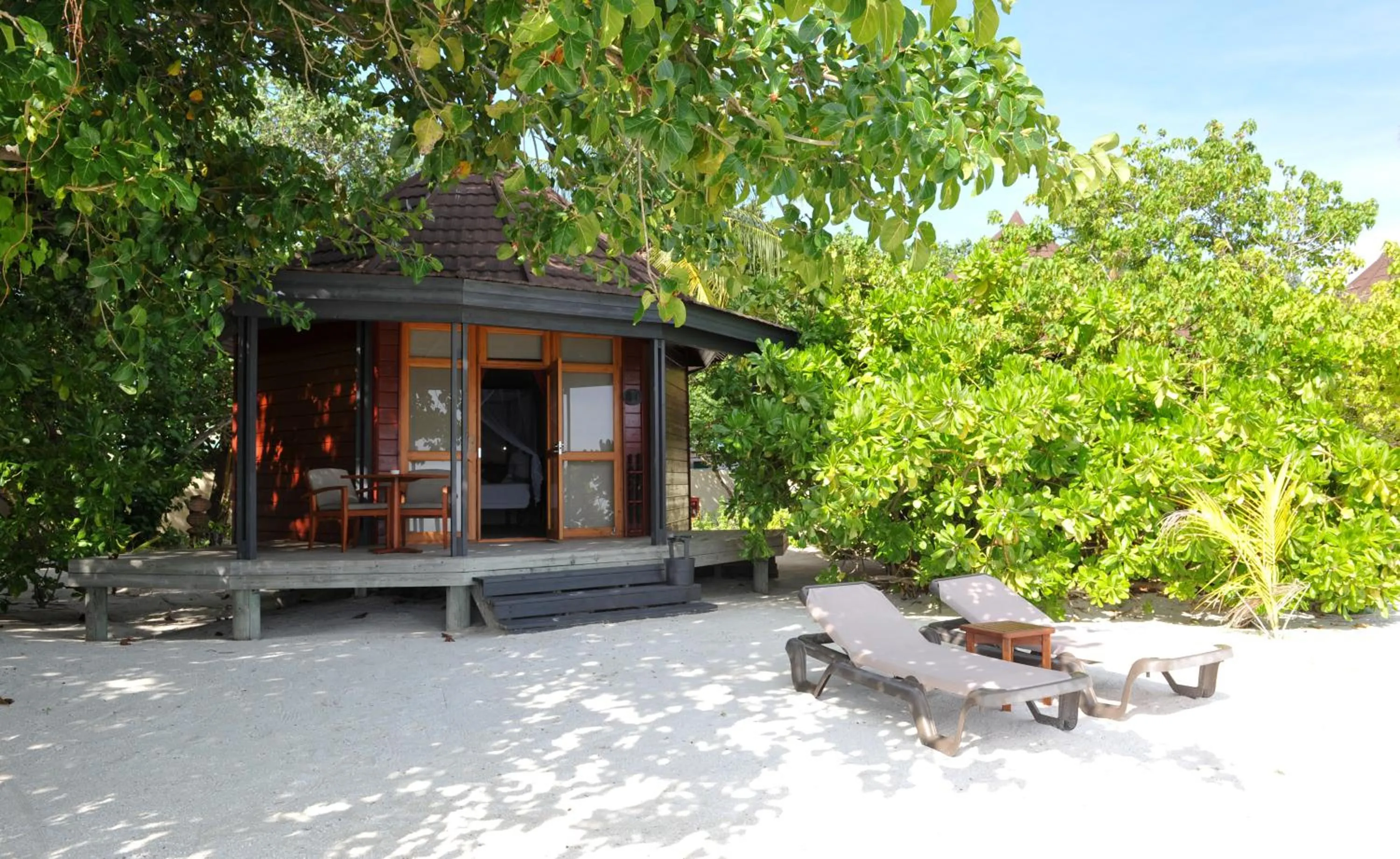 Bedroom in Komandoo Island Resort & Spa